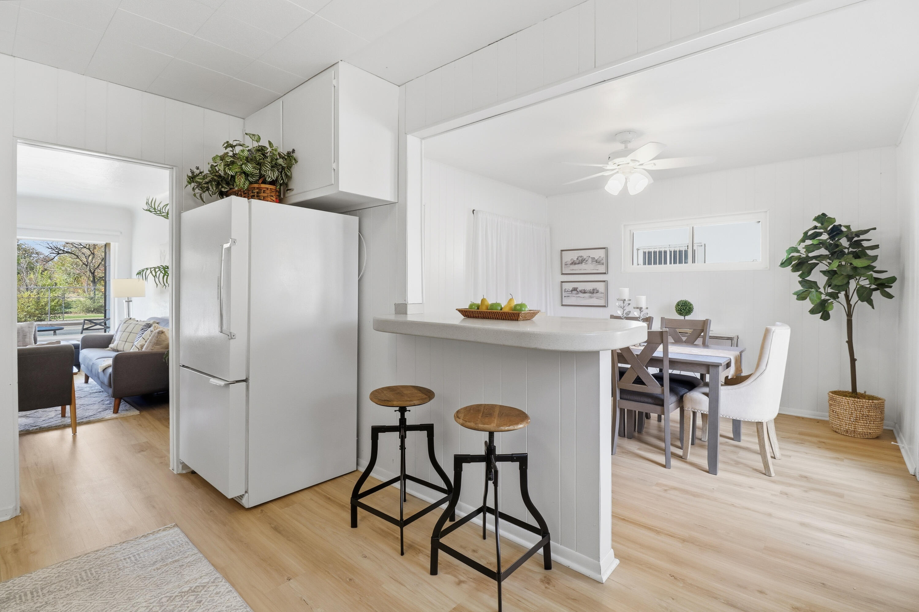 1320 Stanford Drive NE