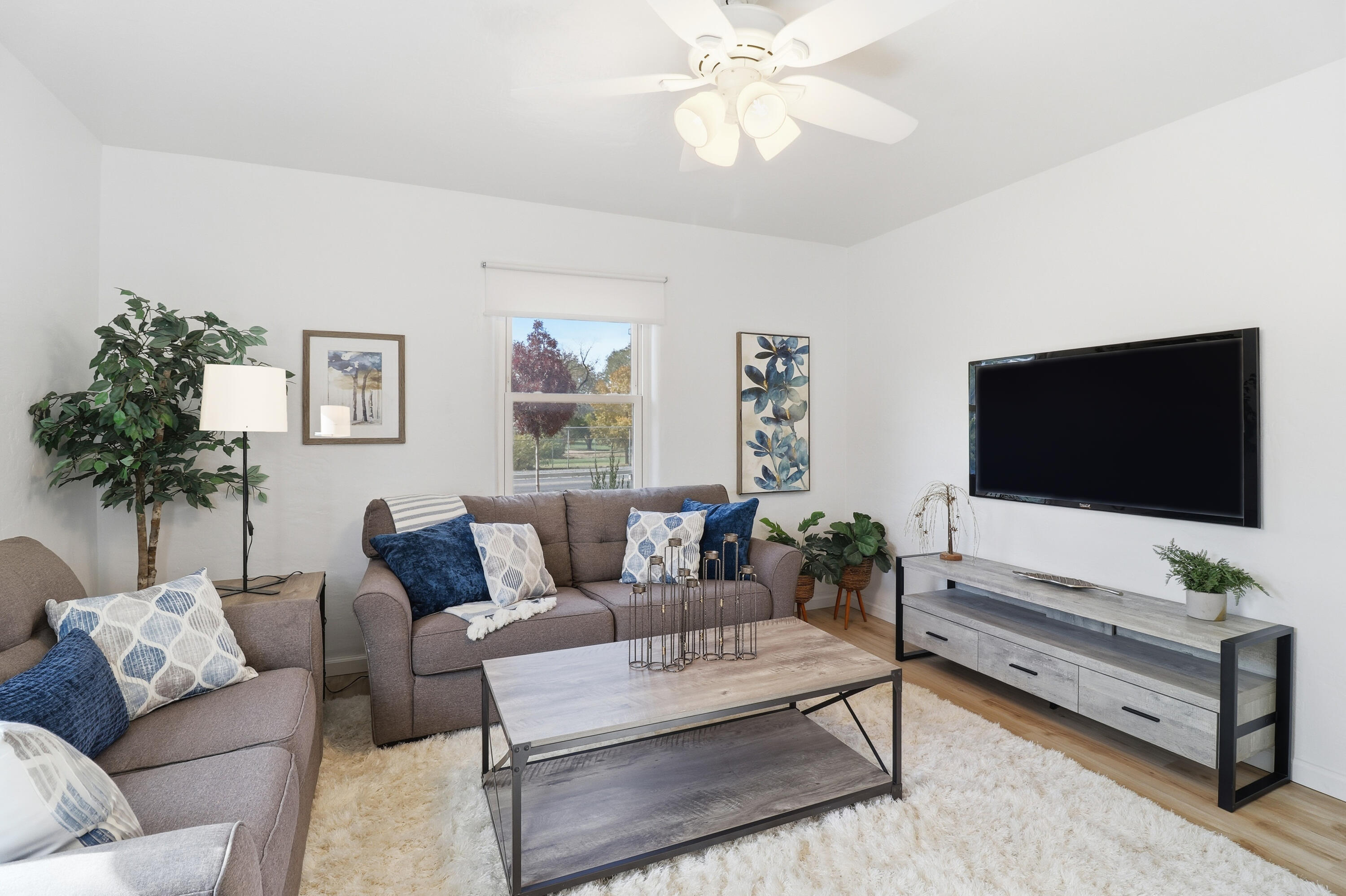 1320 Stanford Drive NE