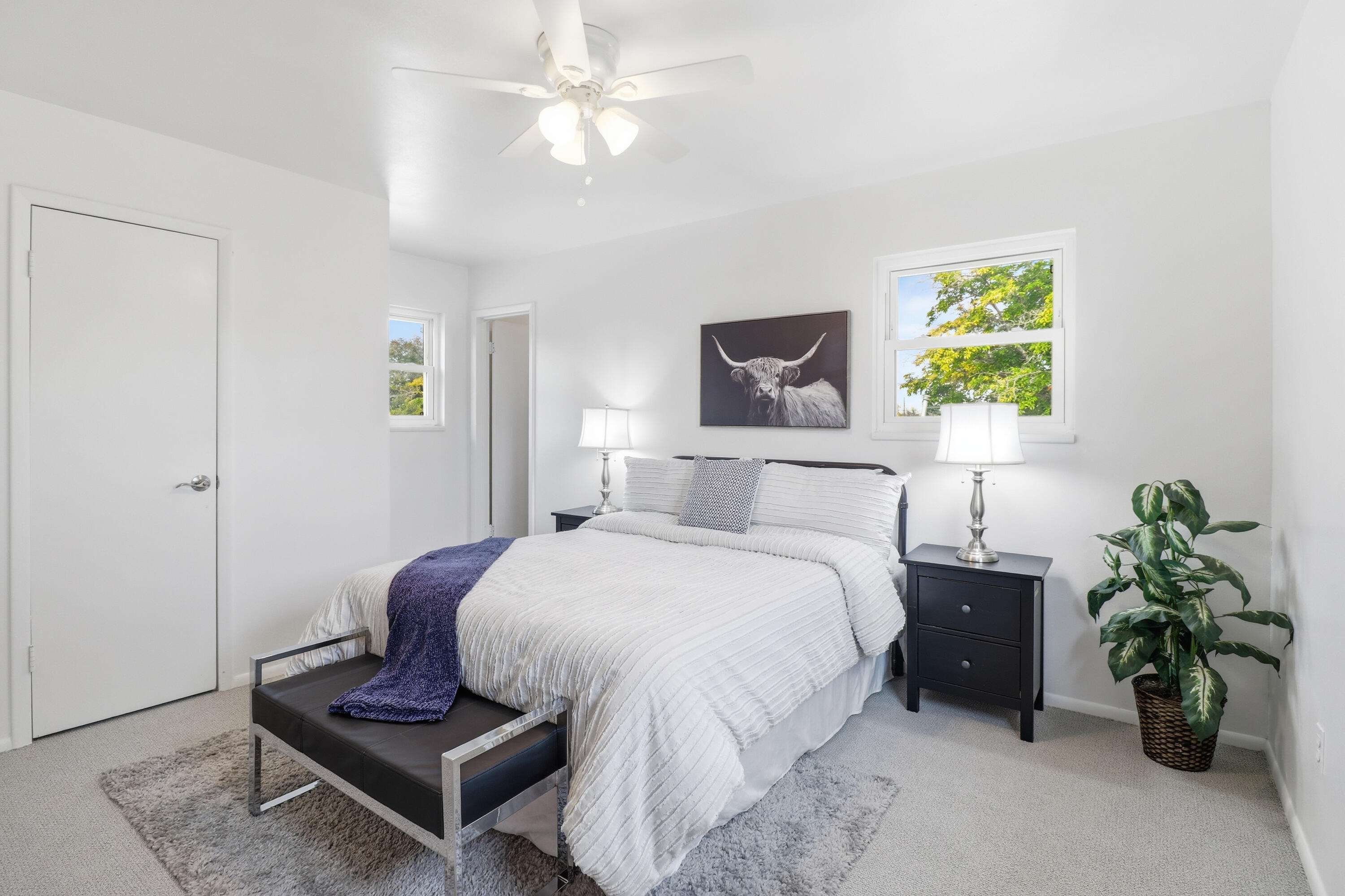 1320 Stanford Drive NE