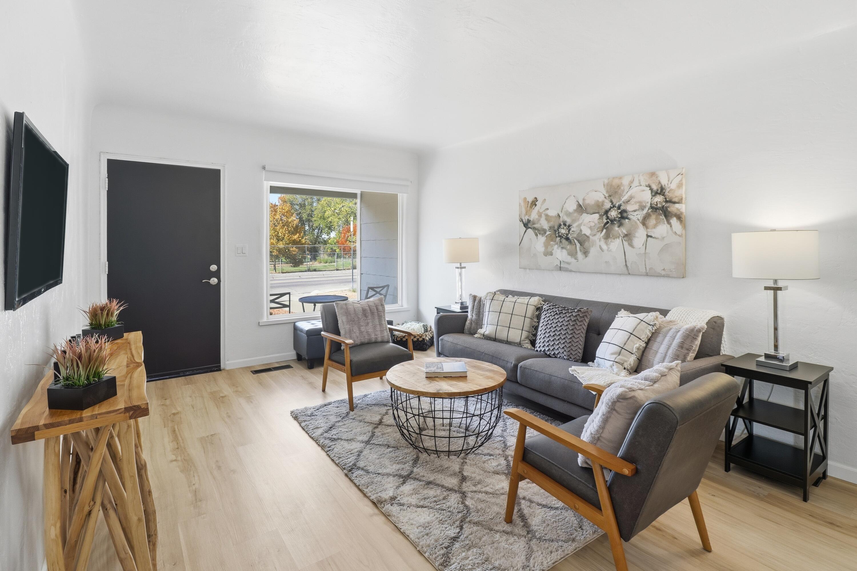 1320 Stanford Drive NE