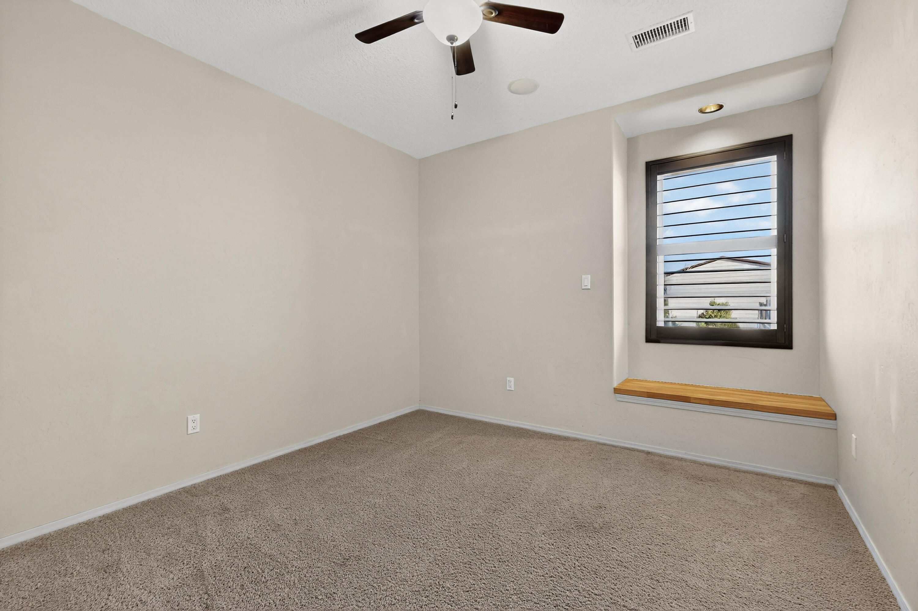 3 Evening Star Court