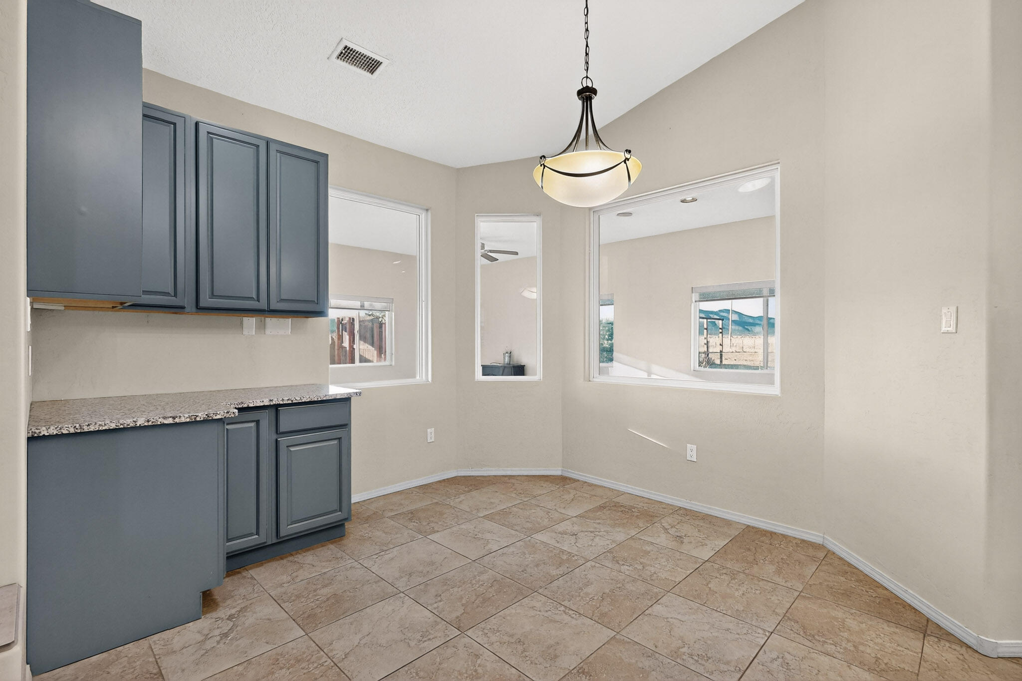 3 Evening Star Court