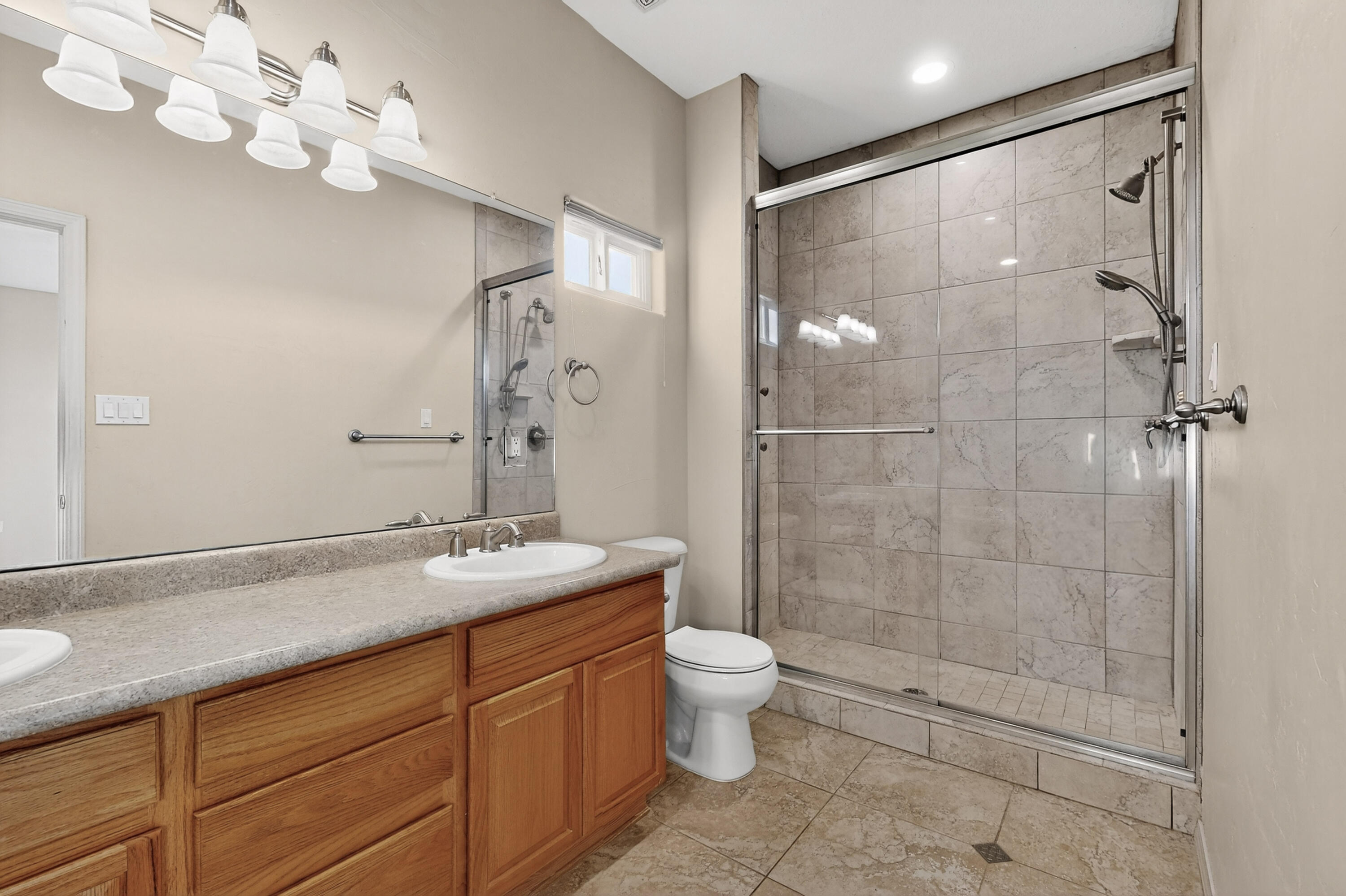 3 Evening Star Court