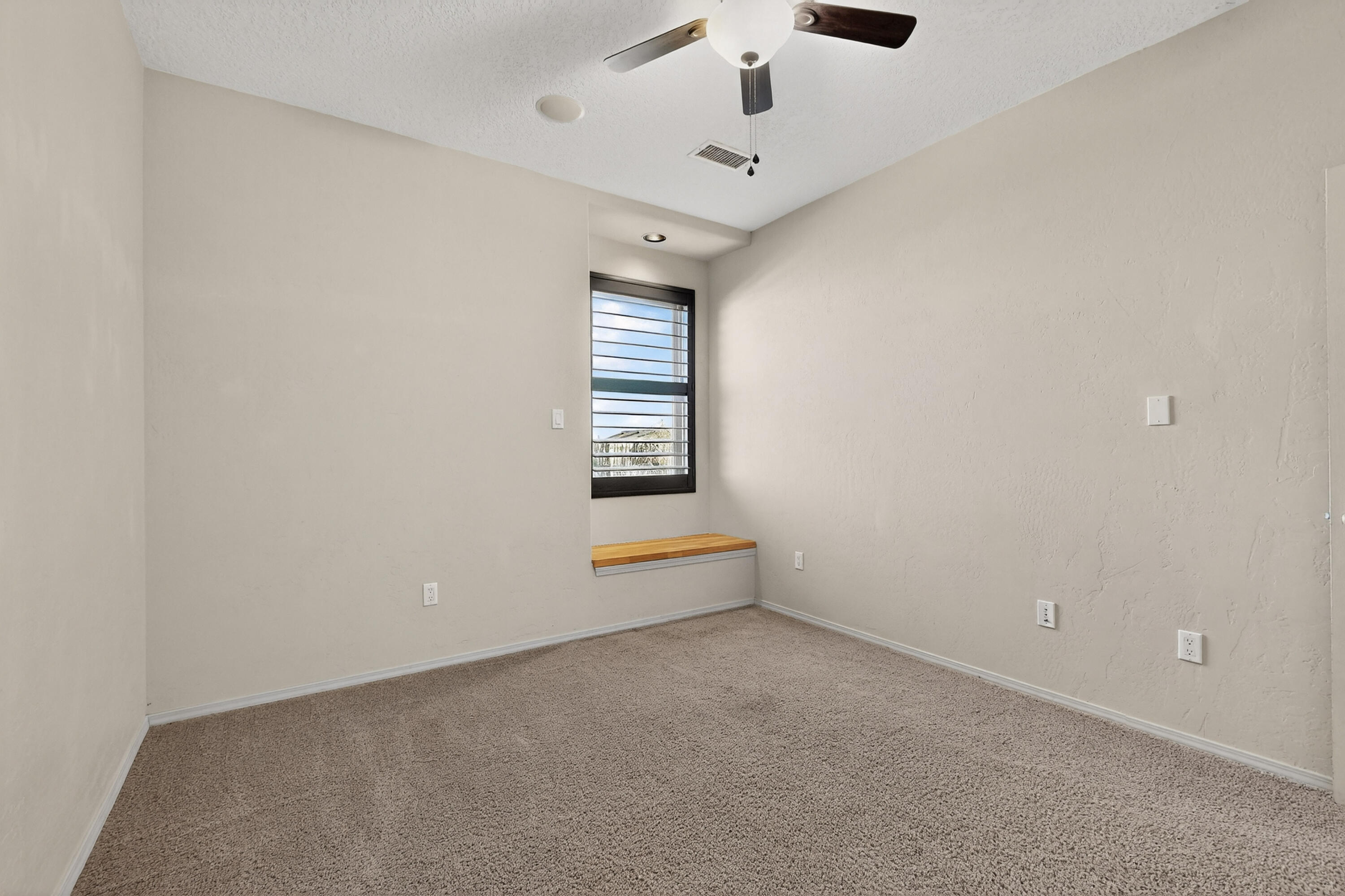 3 Evening Star Court