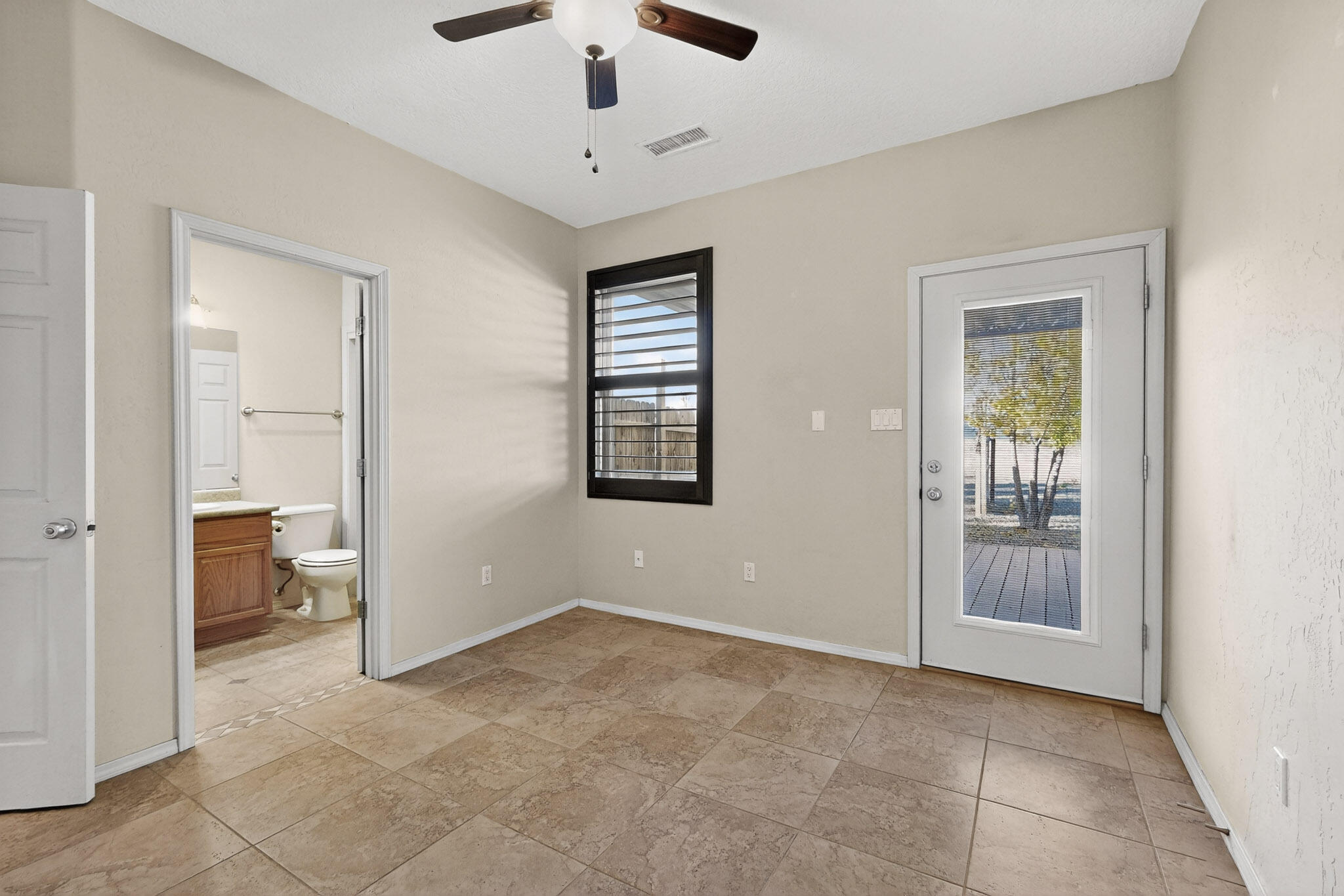 3 Evening Star Court