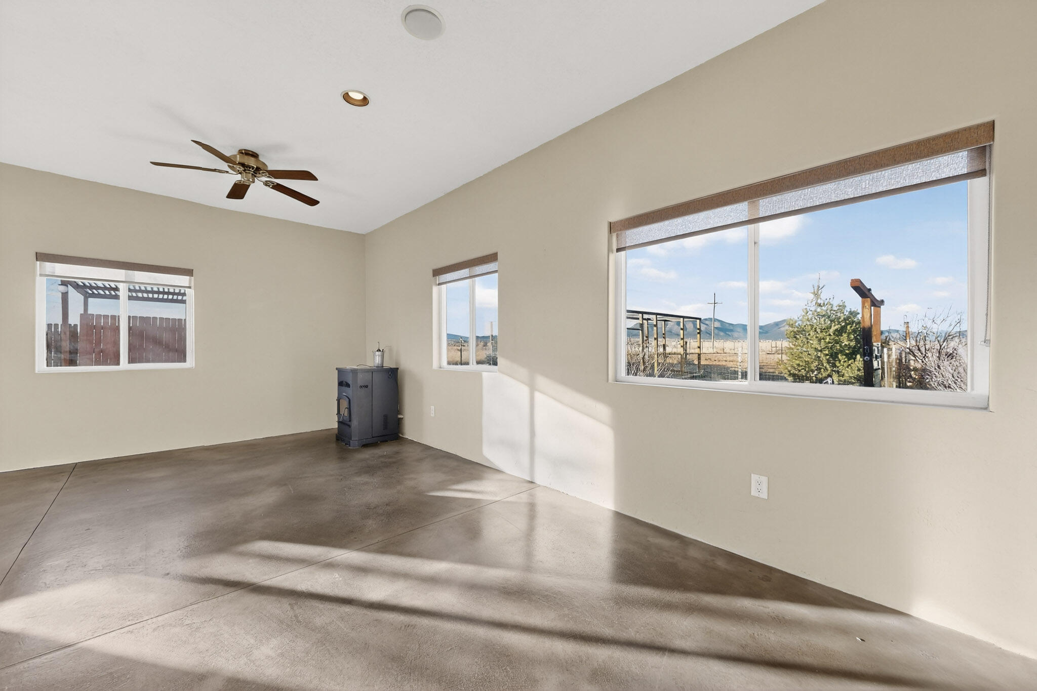 3 Evening Star Court