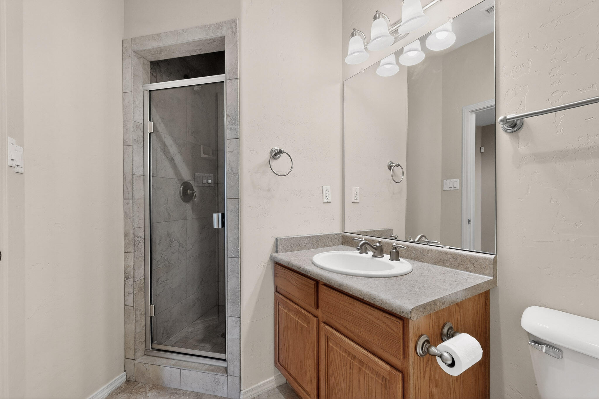 3 Evening Star Court