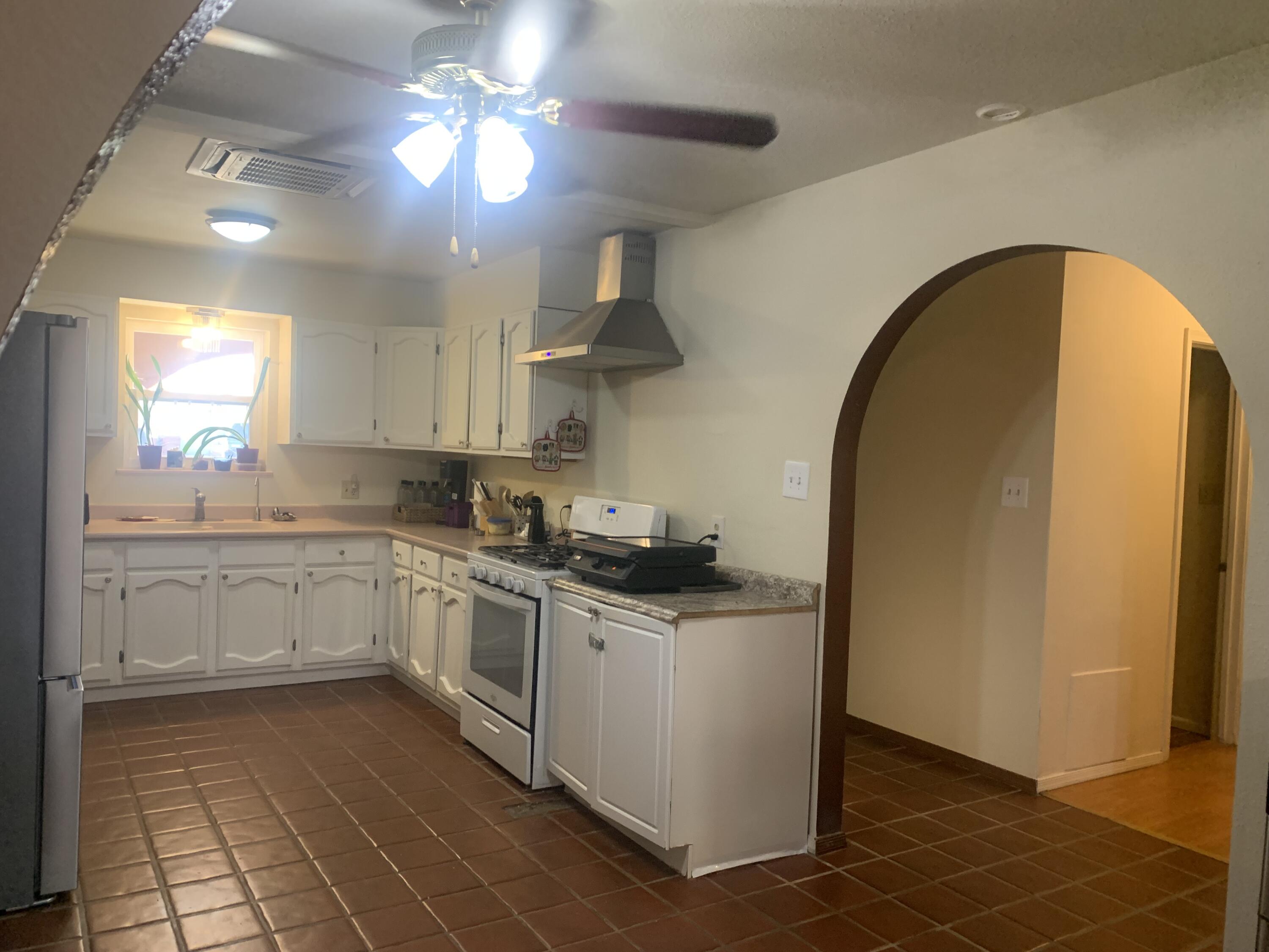 536 Coronado Drive