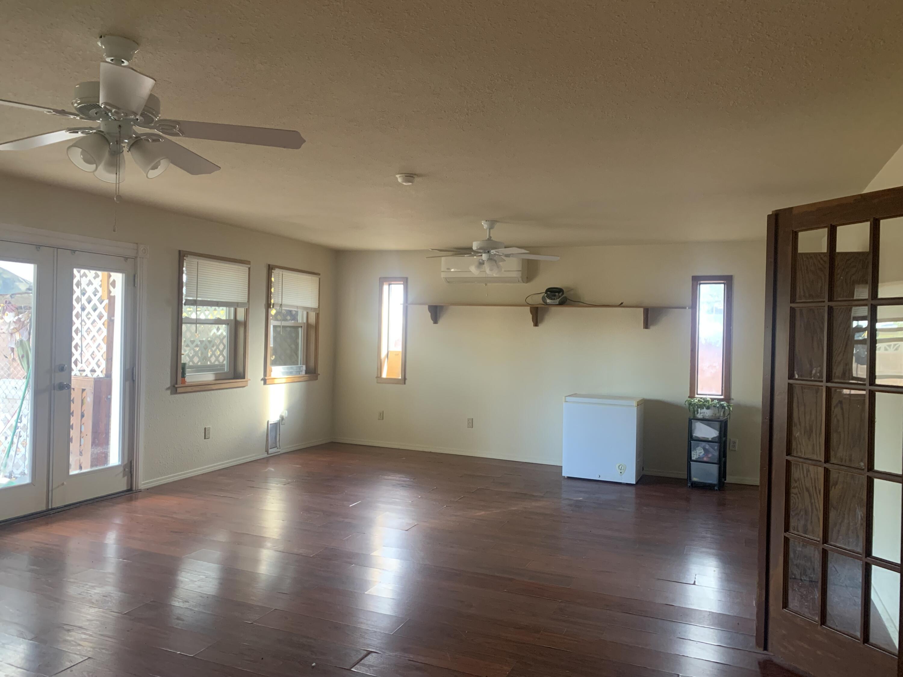 536 Coronado Drive
