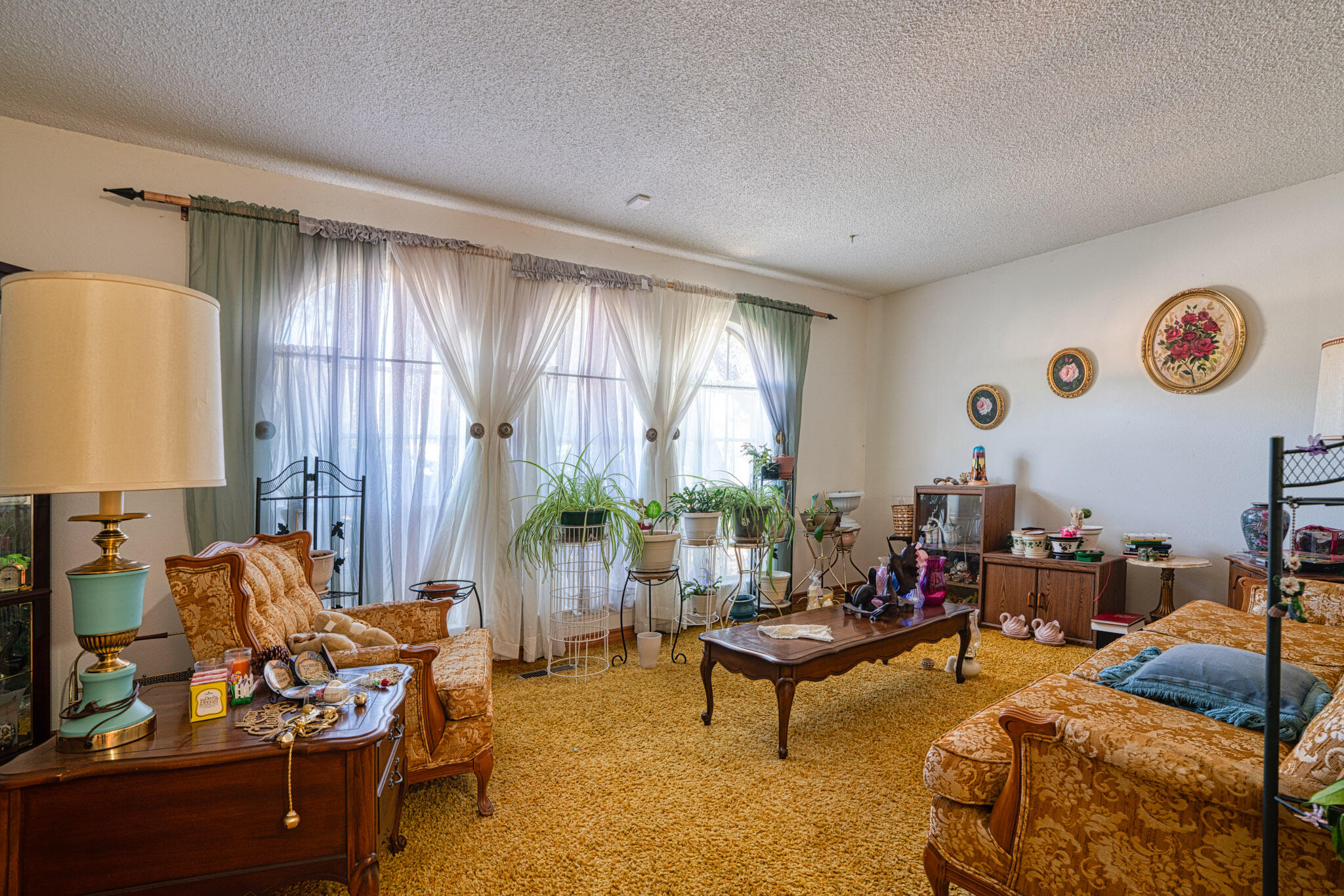 1701 Chelwood Park Boulevard NE