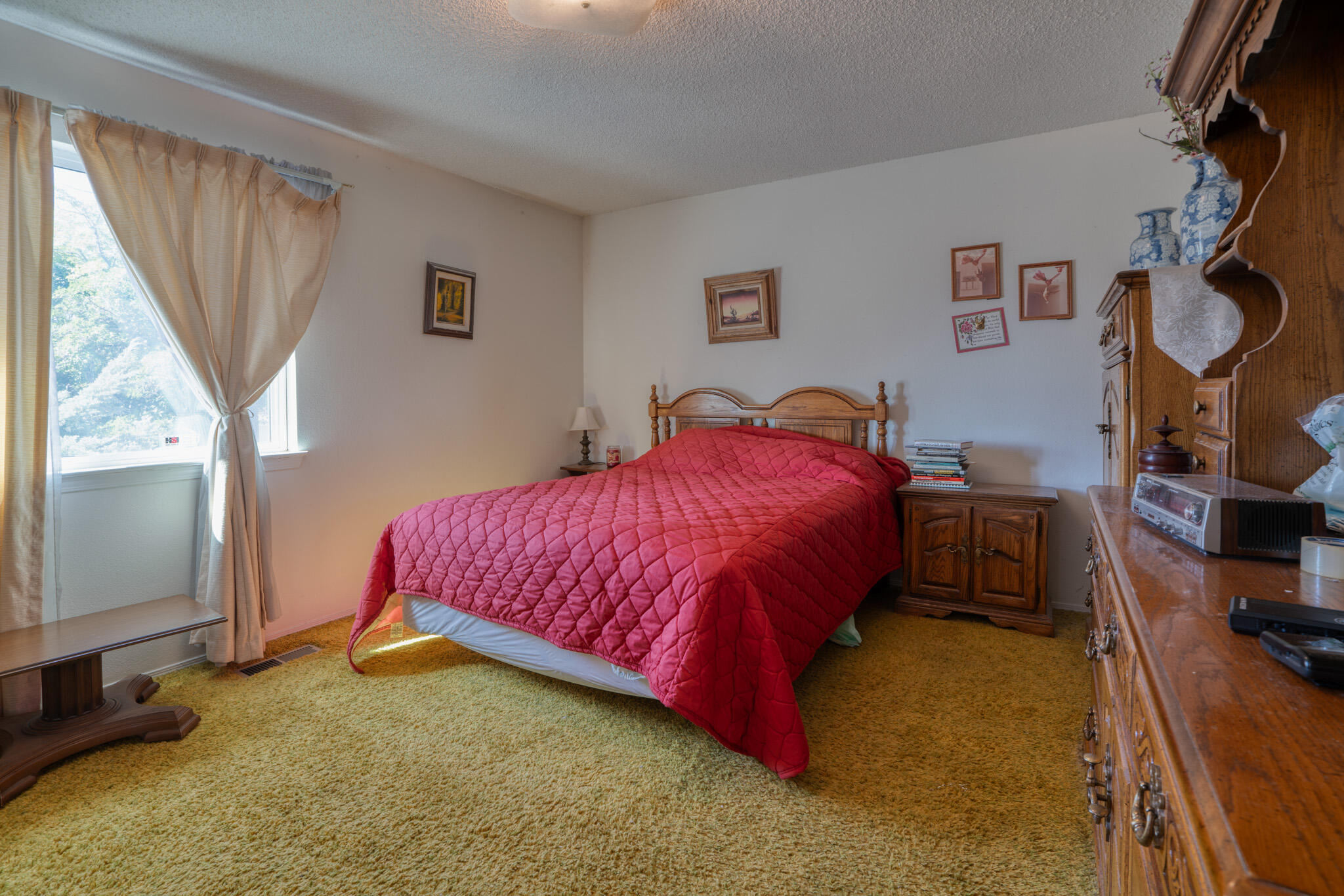 1701 Chelwood Park Boulevard NE