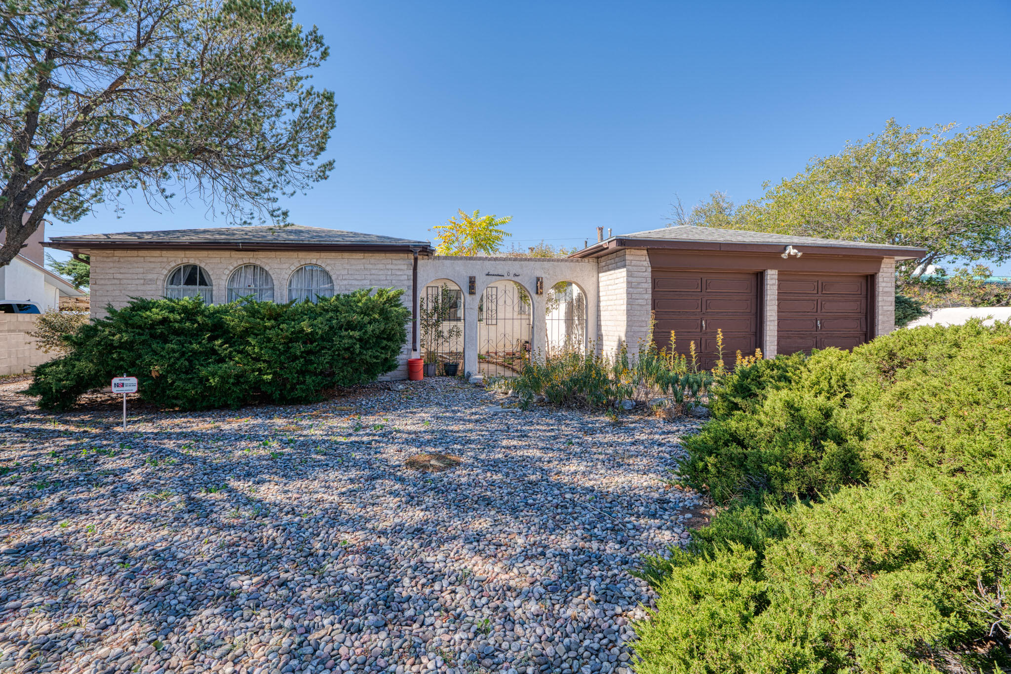 1701 Chelwood Park Boulevard NE