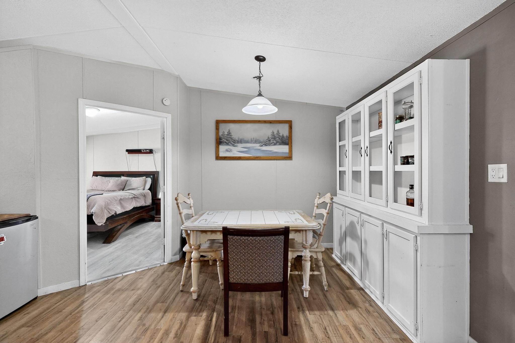 30 Camino De Los Chavez