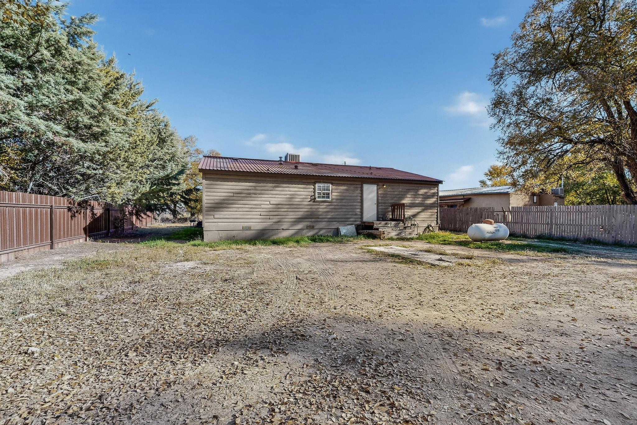 30 Camino De Los Chavez