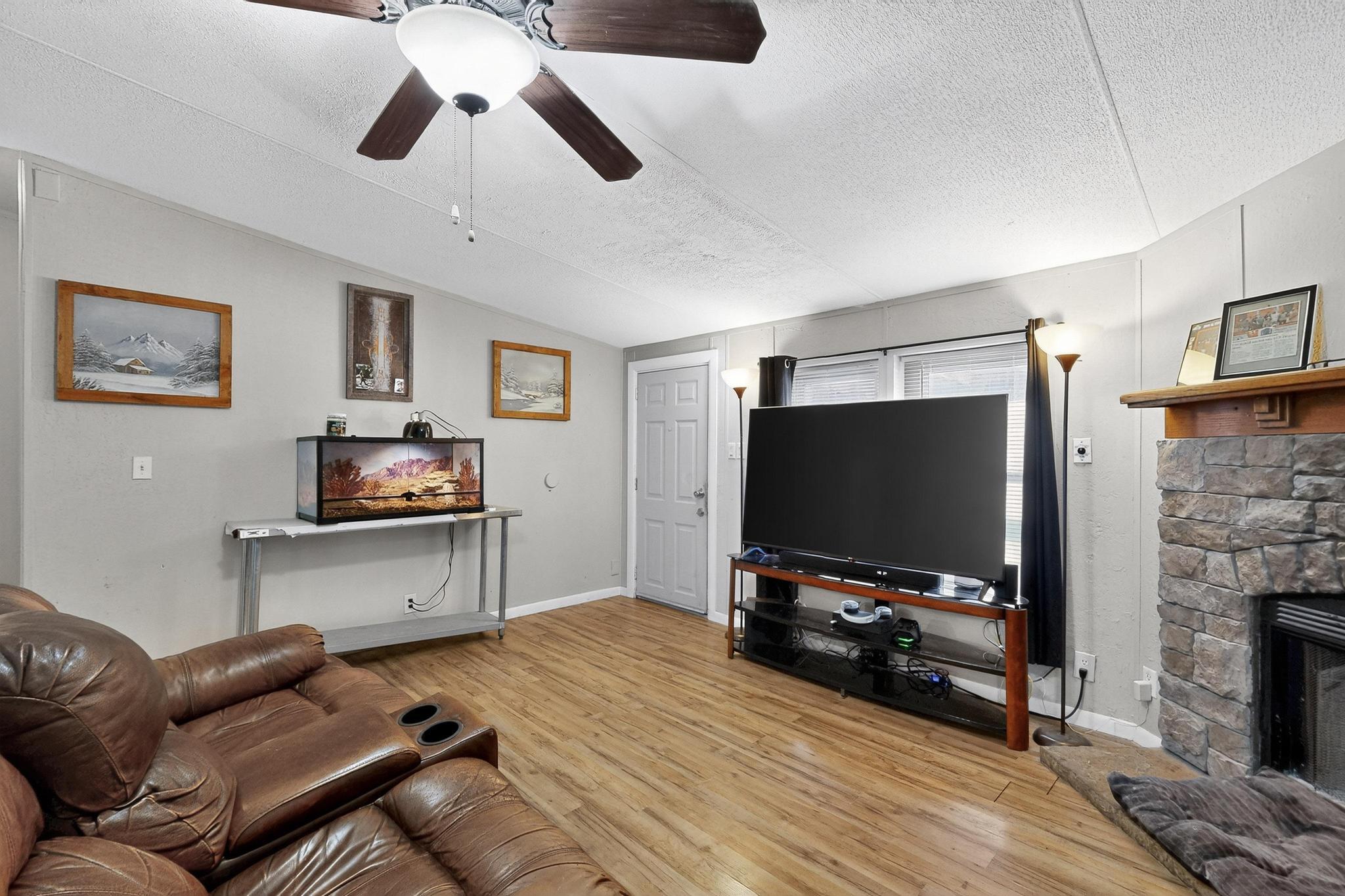 30 Camino De Los Chavez