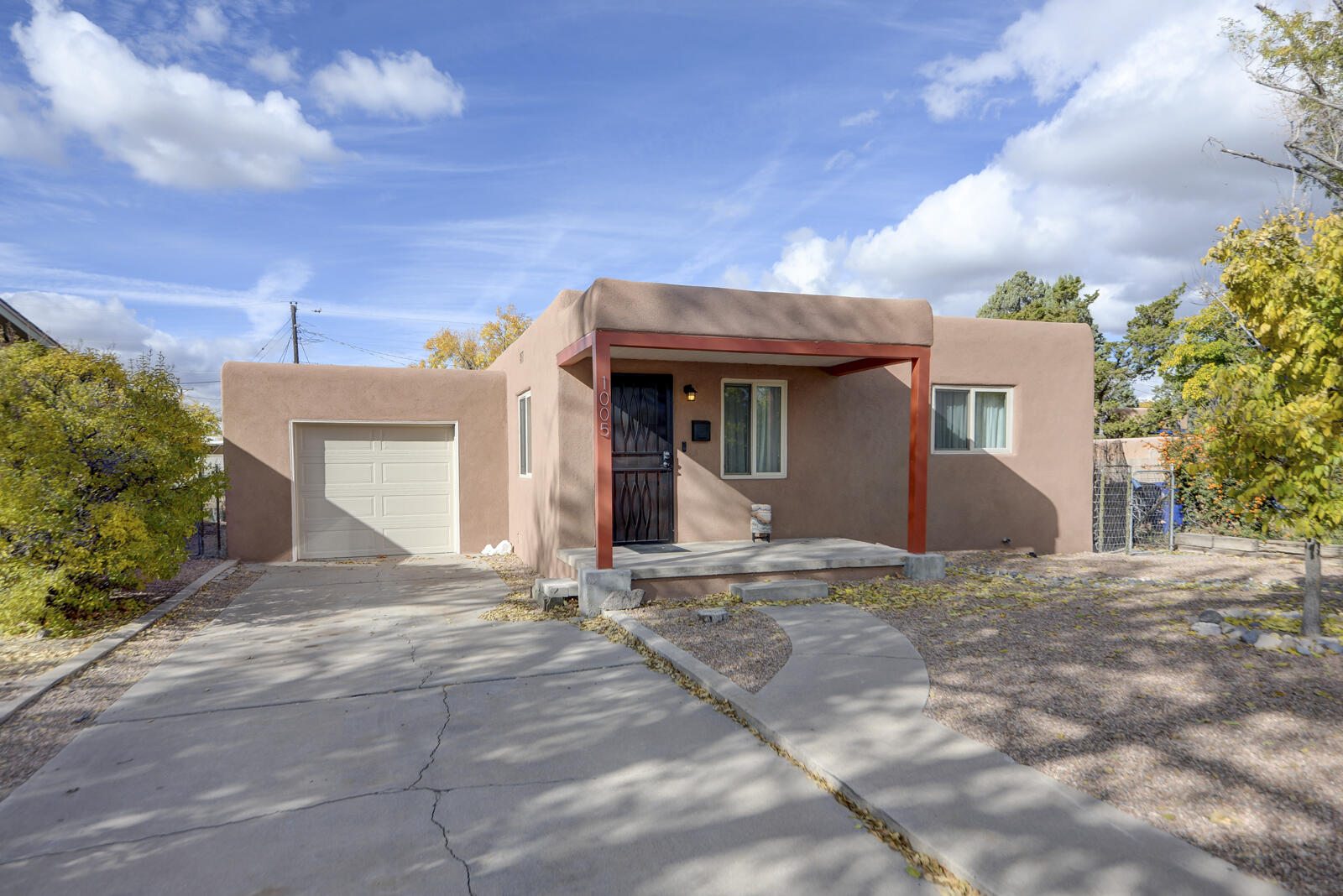 1005 Princeton Drive NE