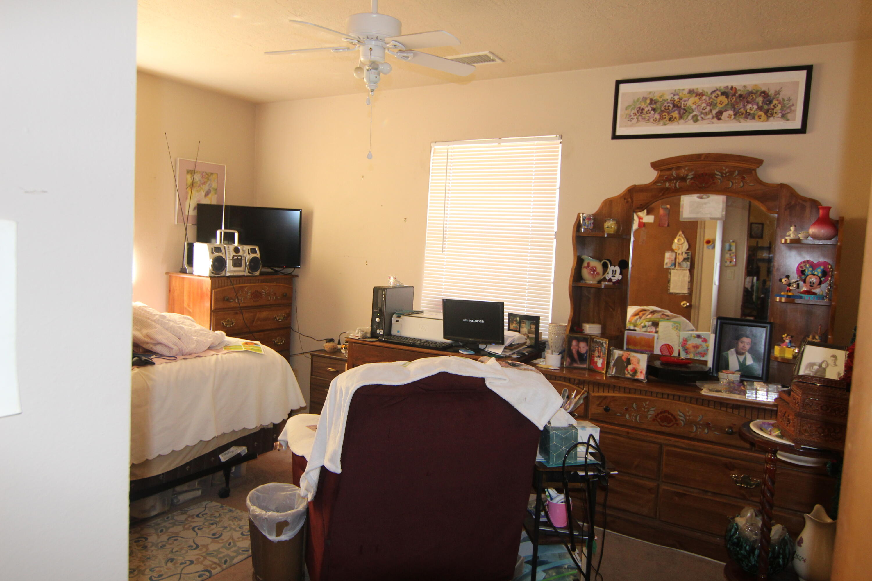 652 Helen Circle