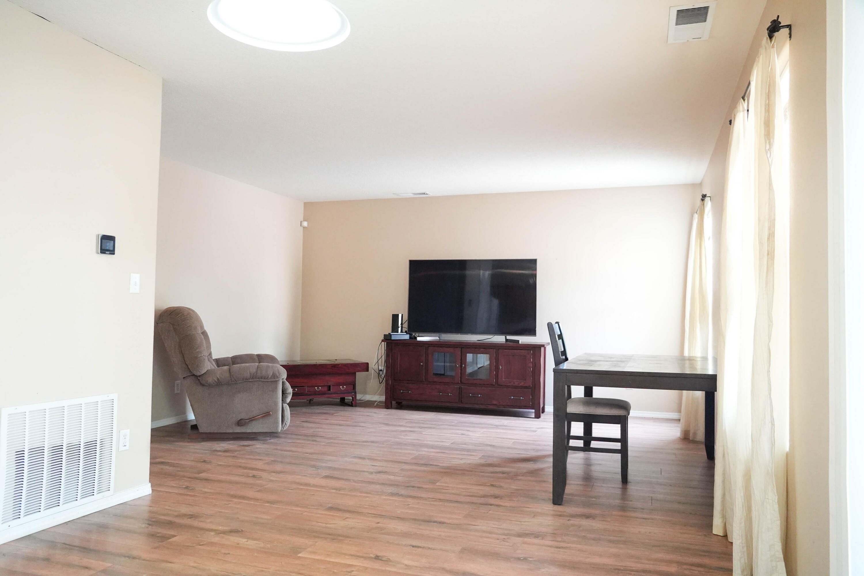 7455 Redpoll Road NW