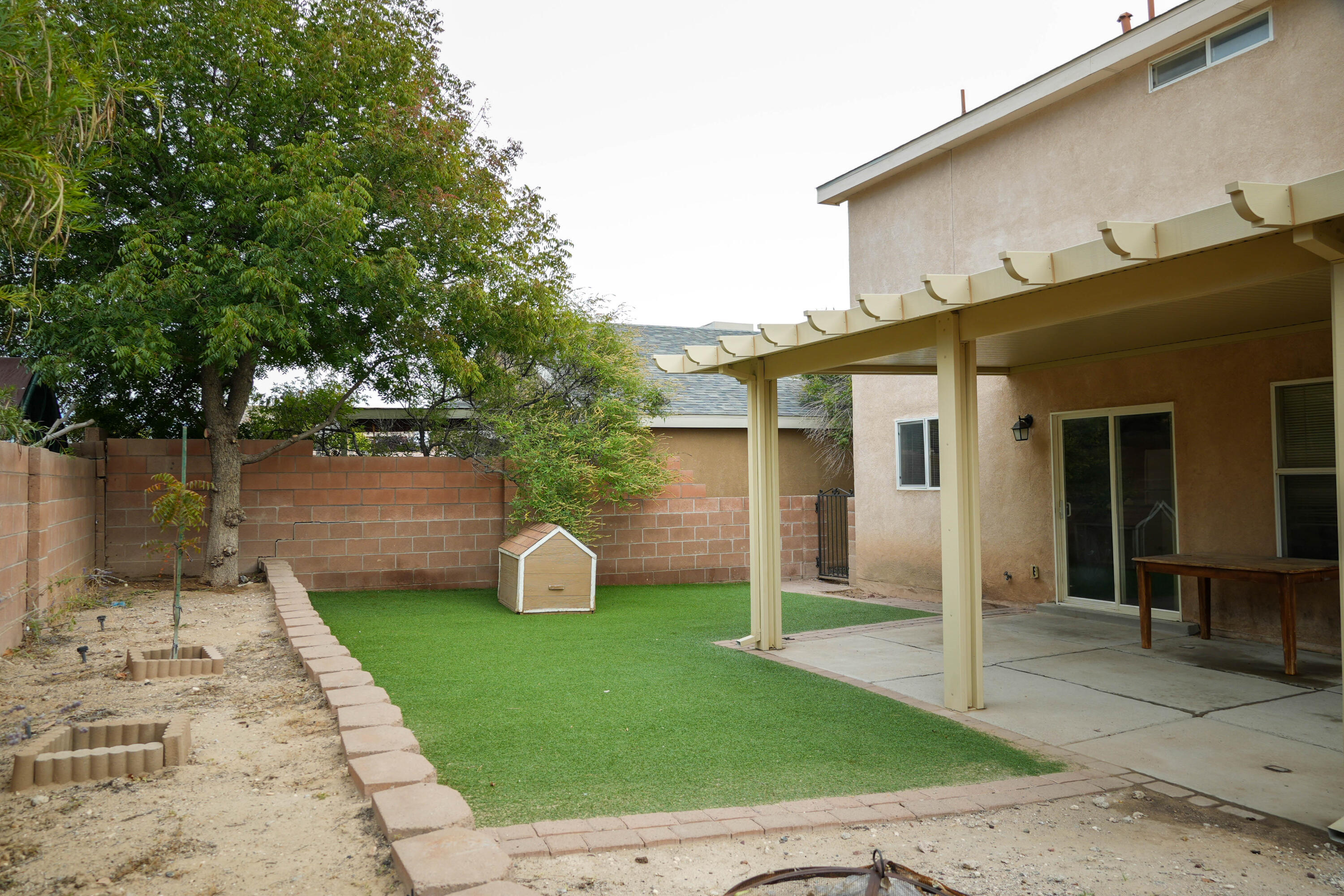 7455 Redpoll Road NW