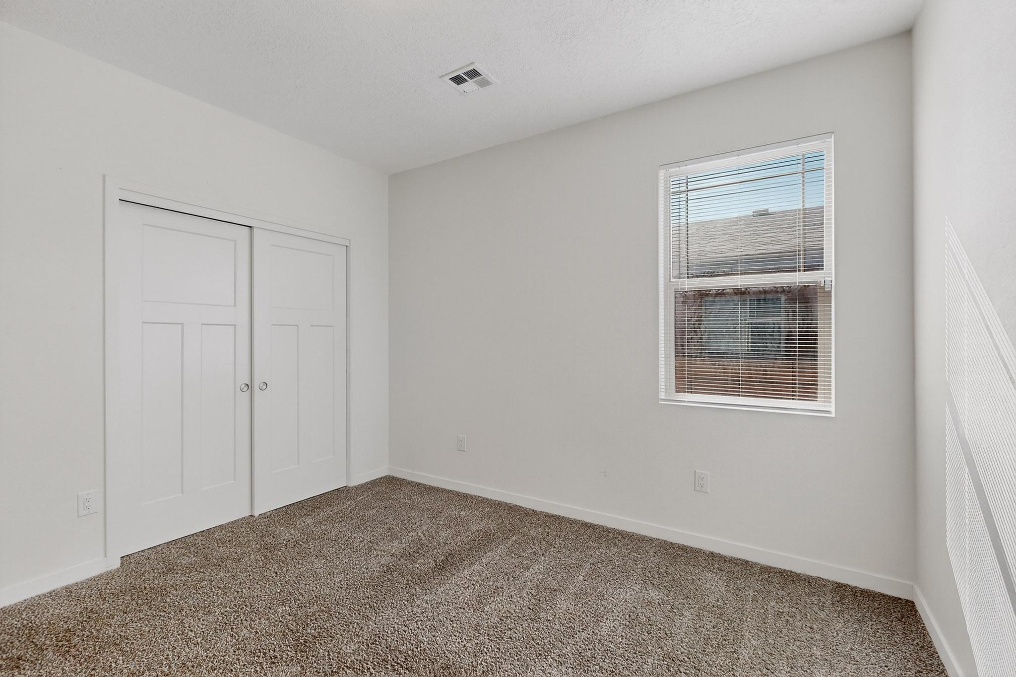 2634 Camino Plata Loop NE