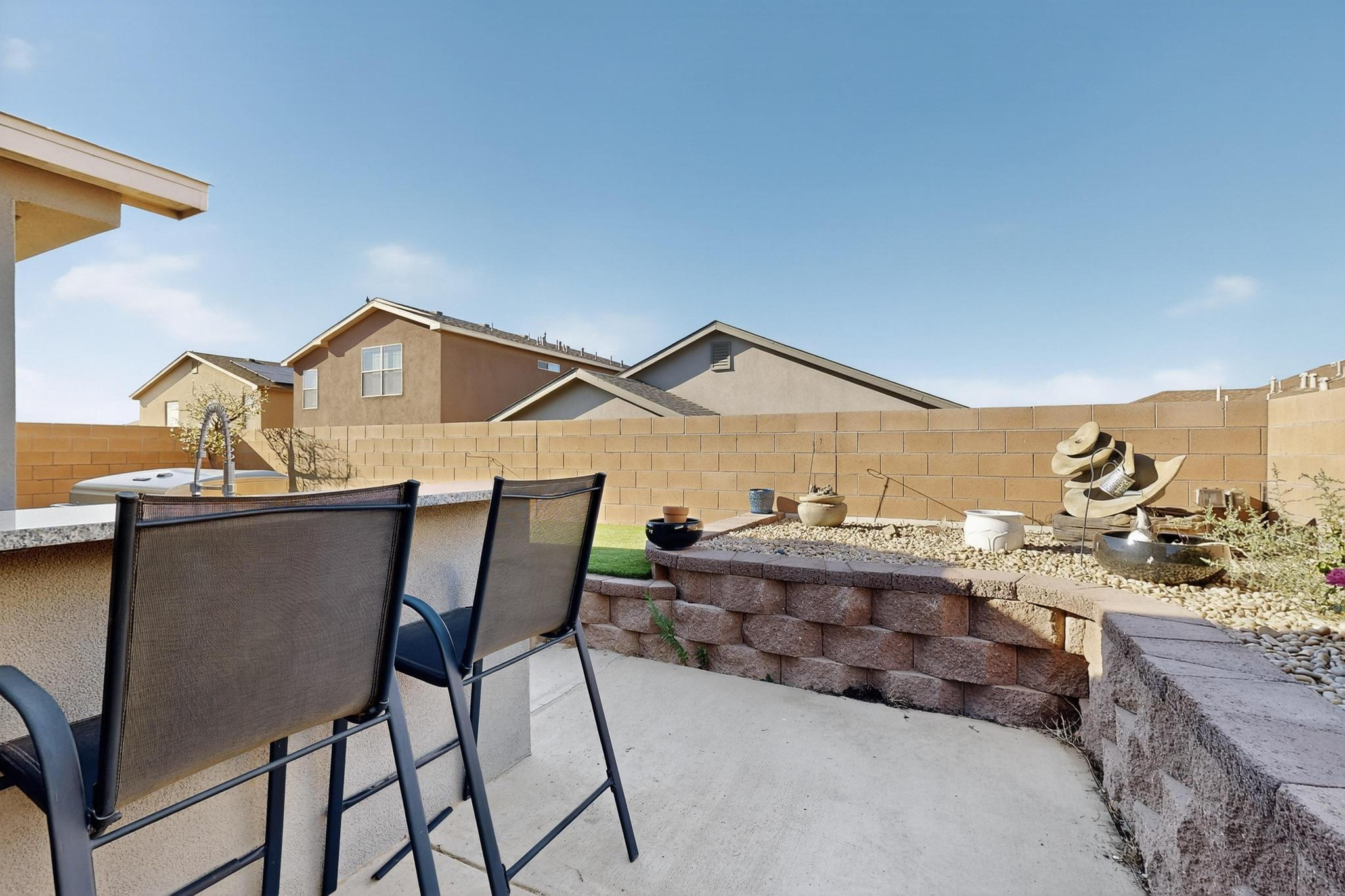 2634 Camino Plata Loop NE