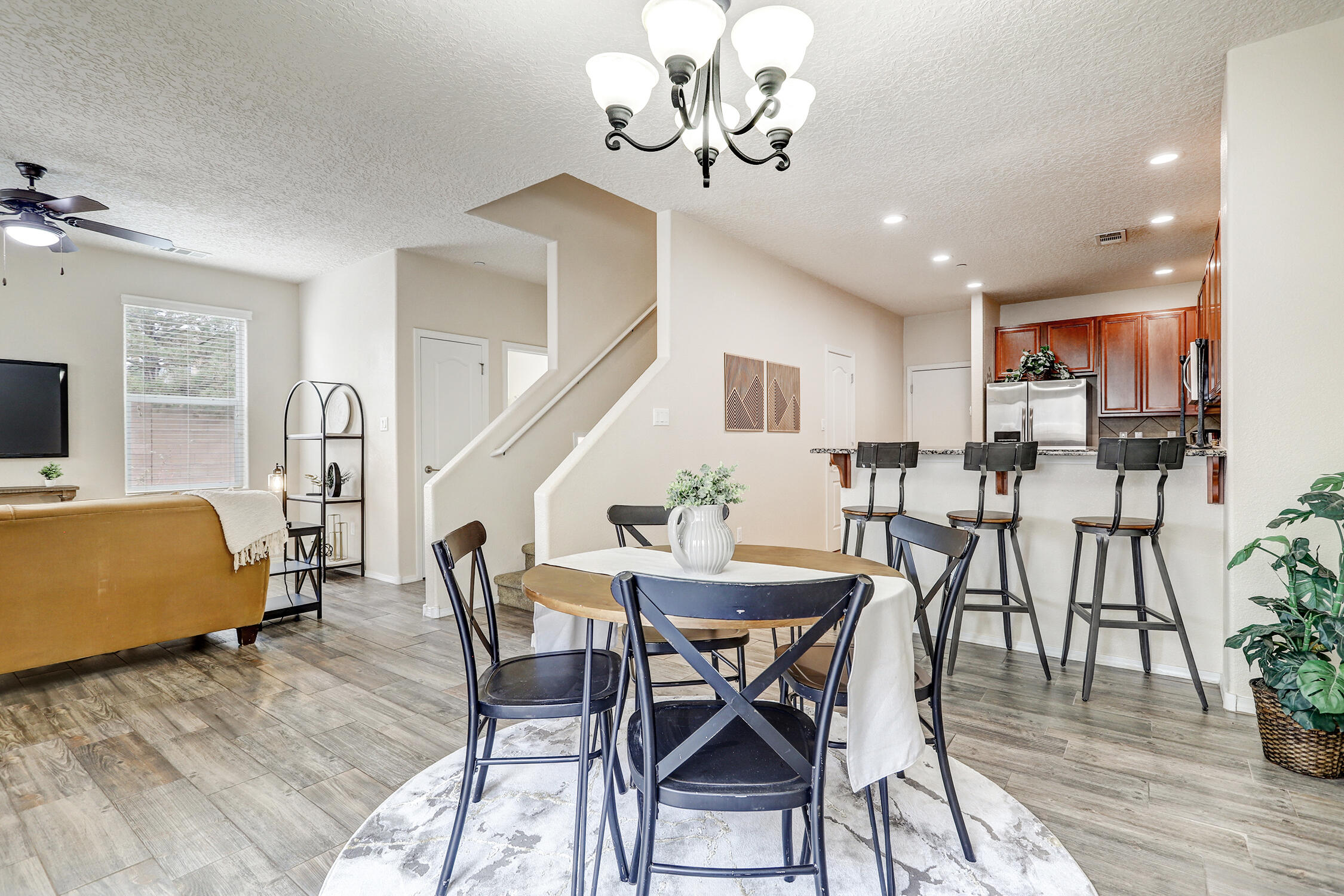 4645 Santo Domingo Street B