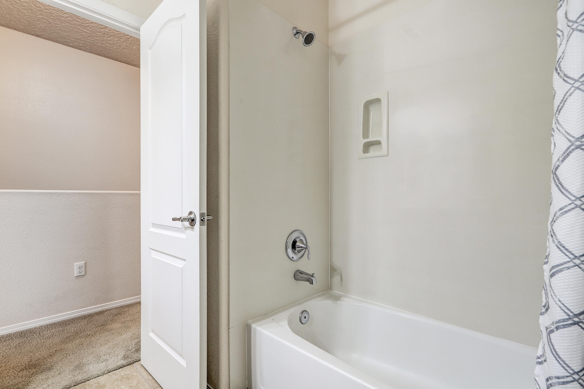 4645 Santo Domingo Street B