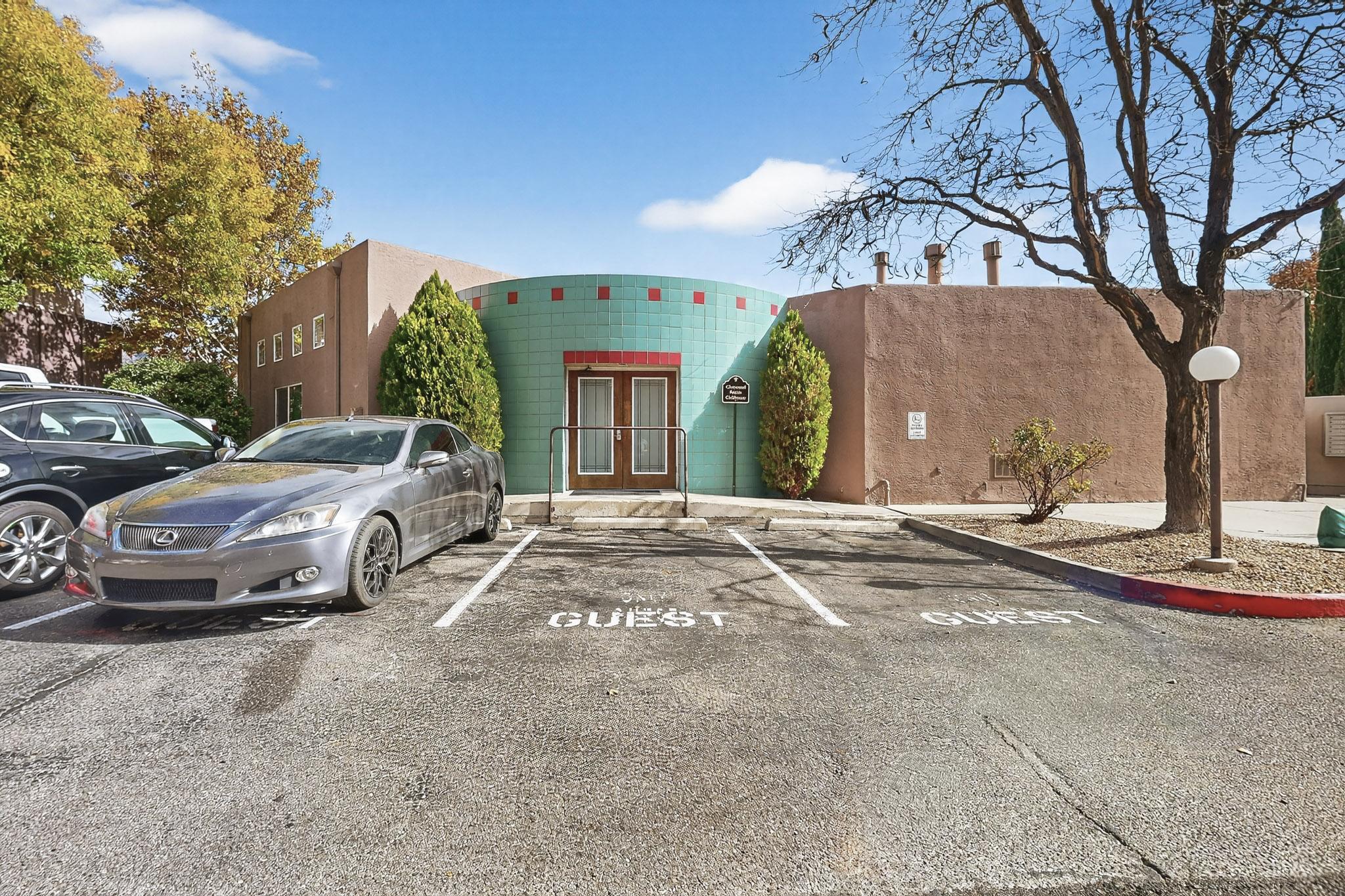 5175 Glenwood Pointe Lane NE