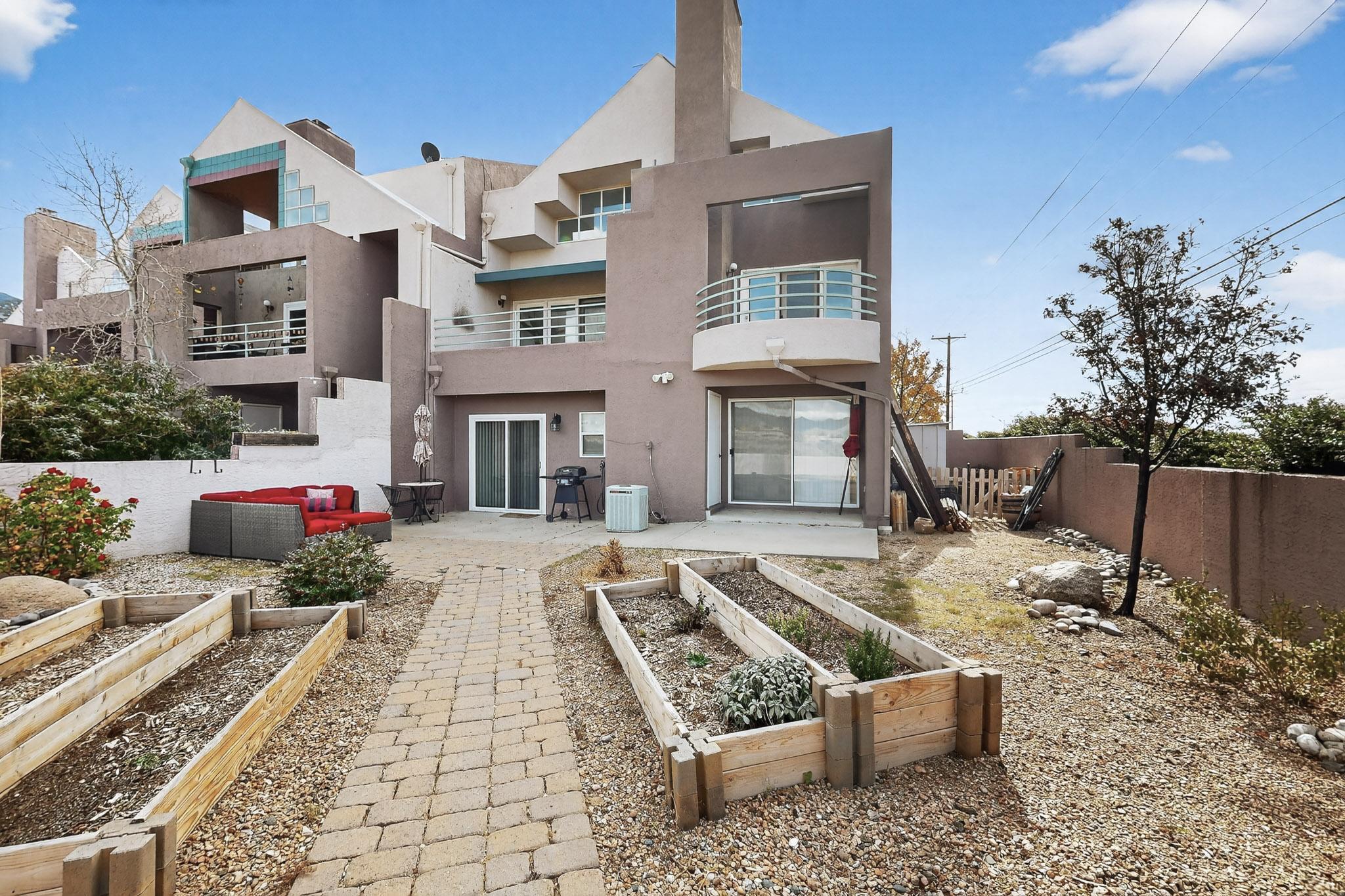 5175 Glenwood Pointe Lane NE