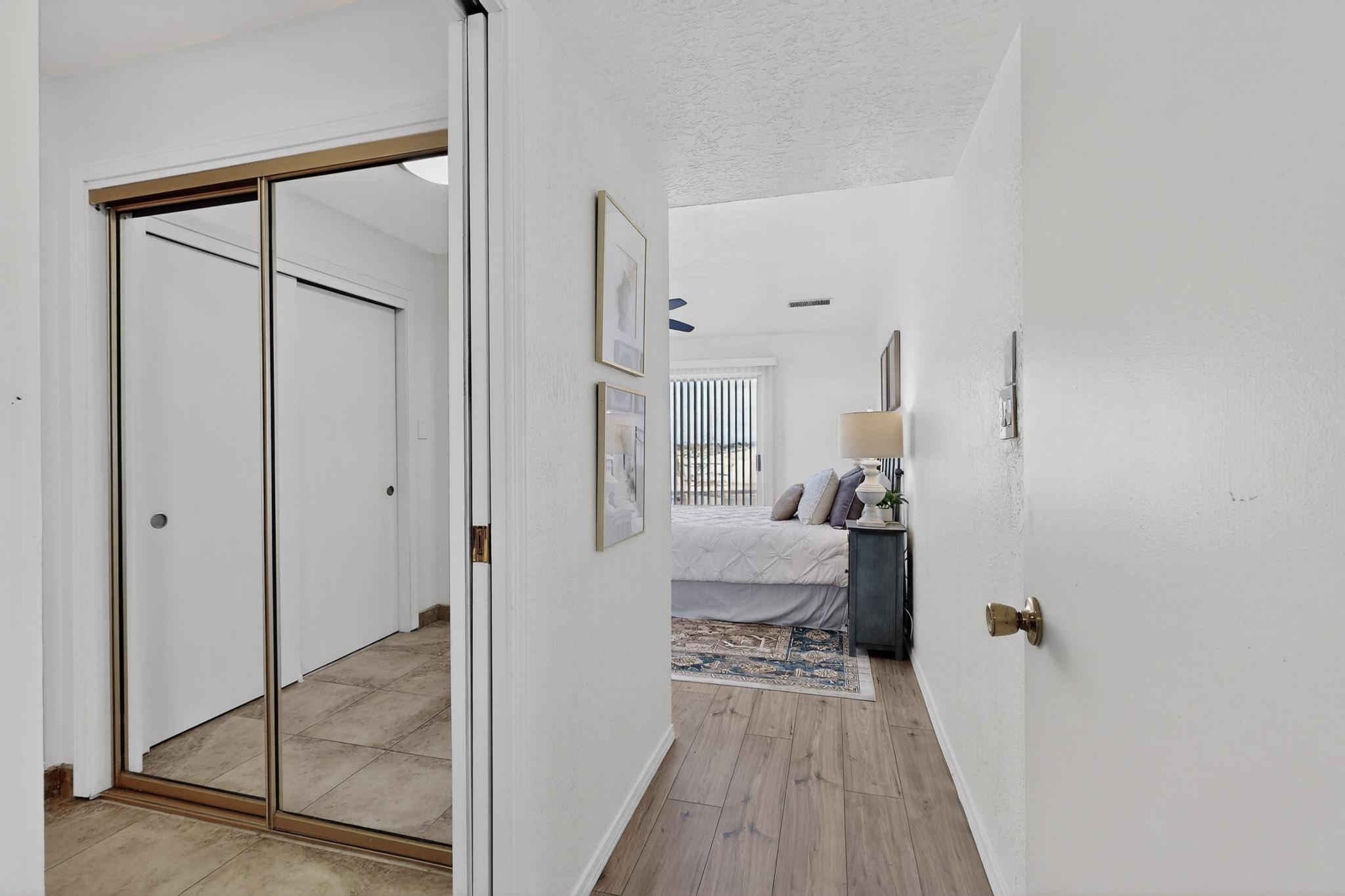 5175 Glenwood Pointe Lane NE