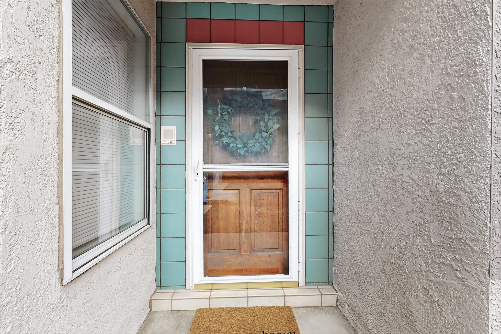 5175 Glenwood Pointe Lane NE