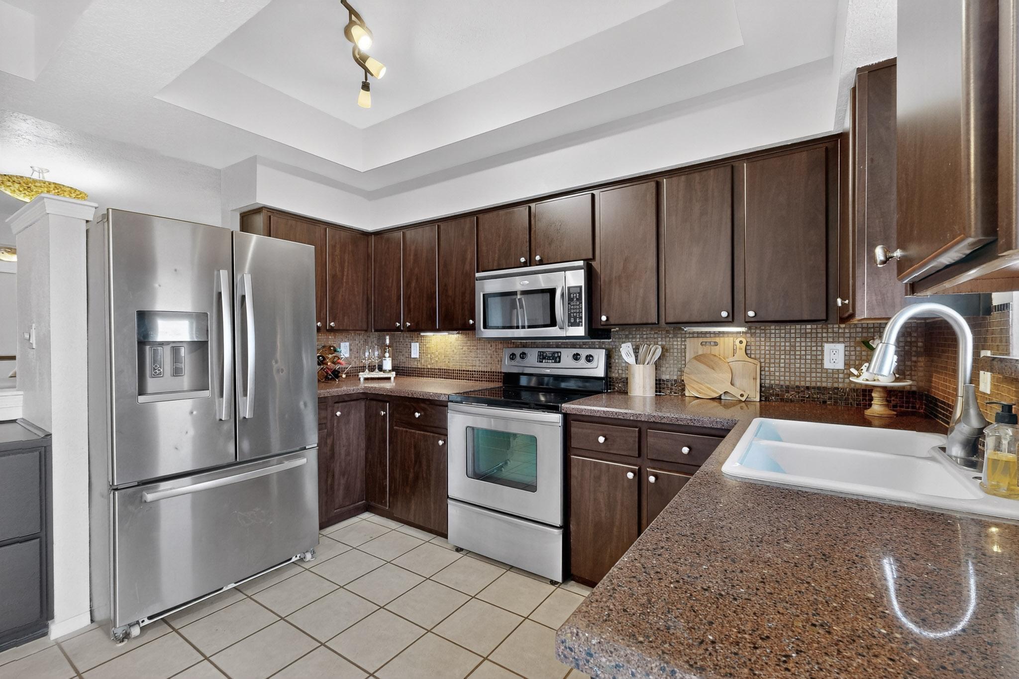 5175 Glenwood Pointe Lane NE