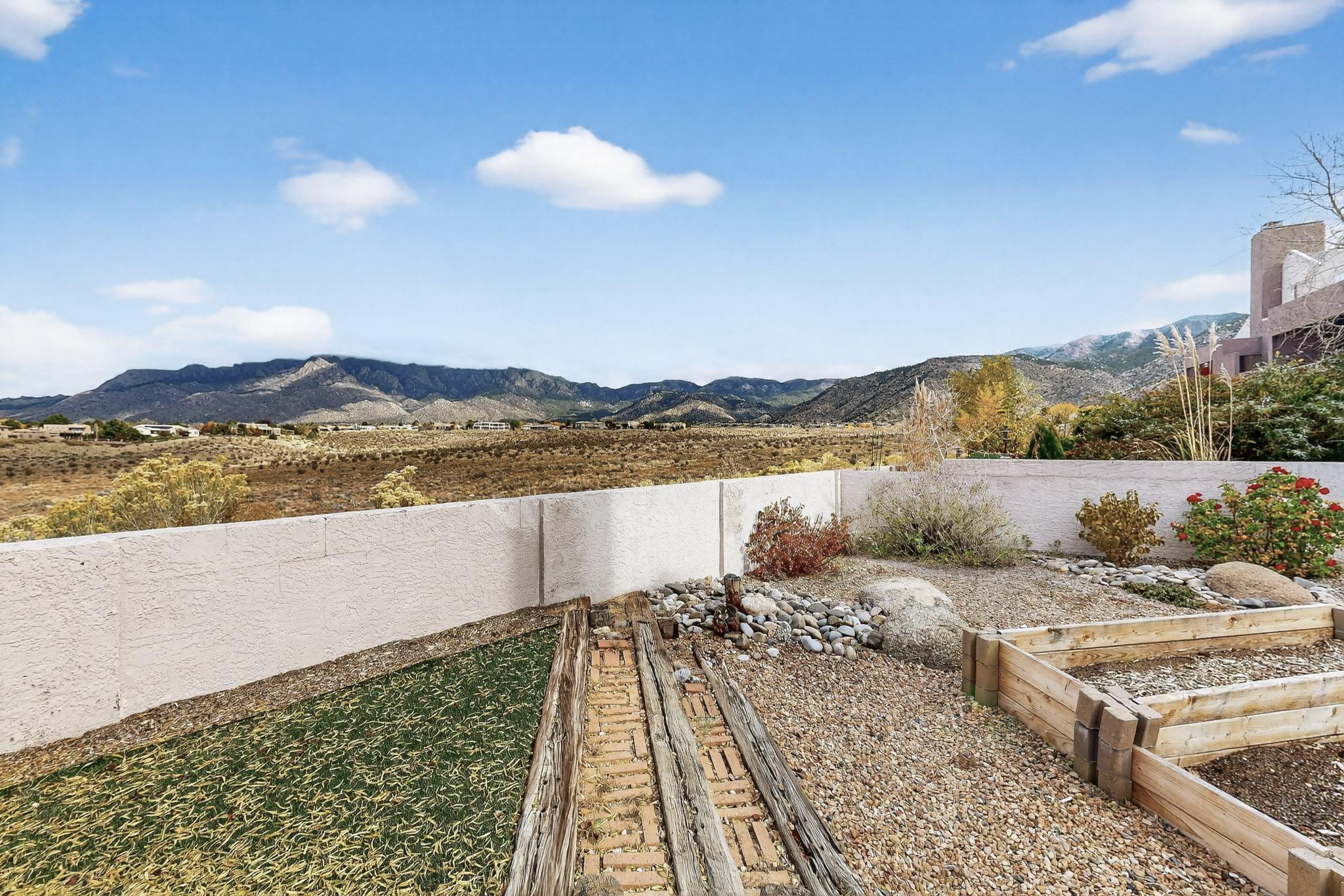 5175 Glenwood Pointe Lane NE