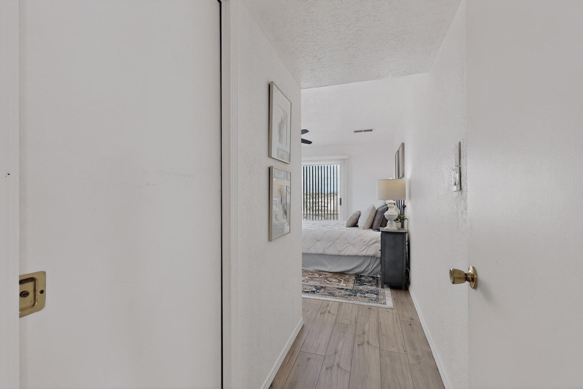 5175 Glenwood Pointe Lane NE