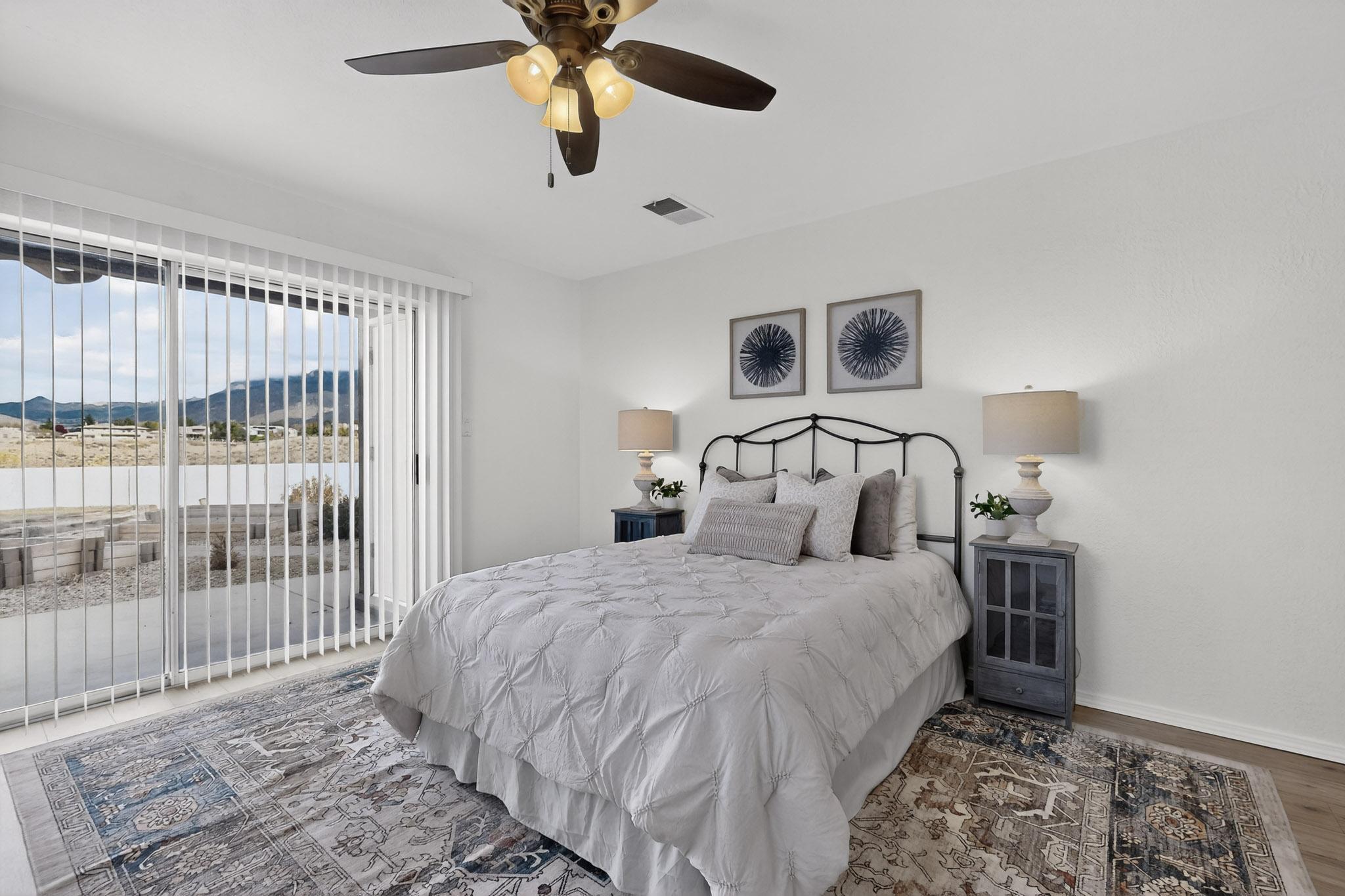 5175 Glenwood Pointe Lane NE