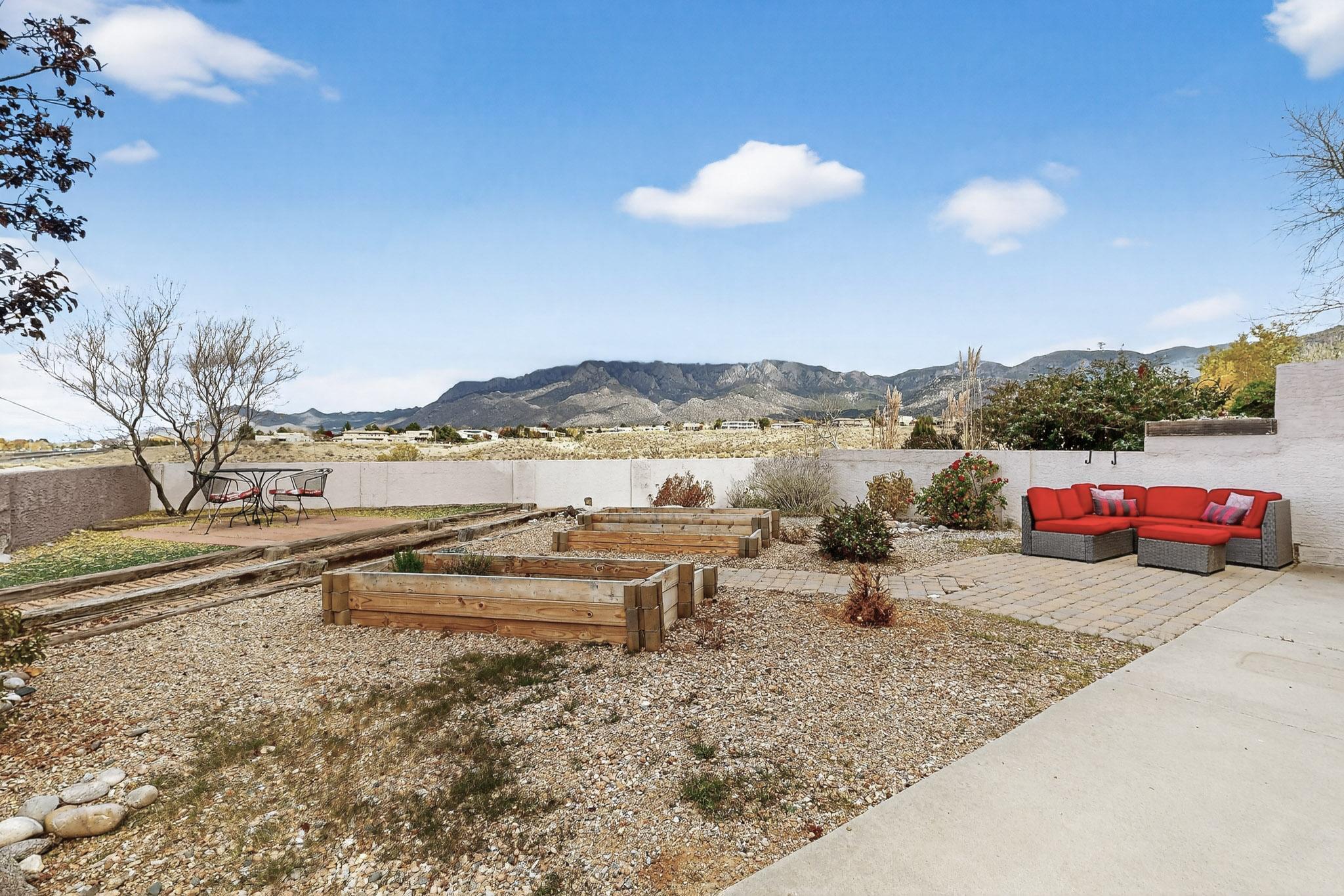 5175 Glenwood Pointe Lane NE