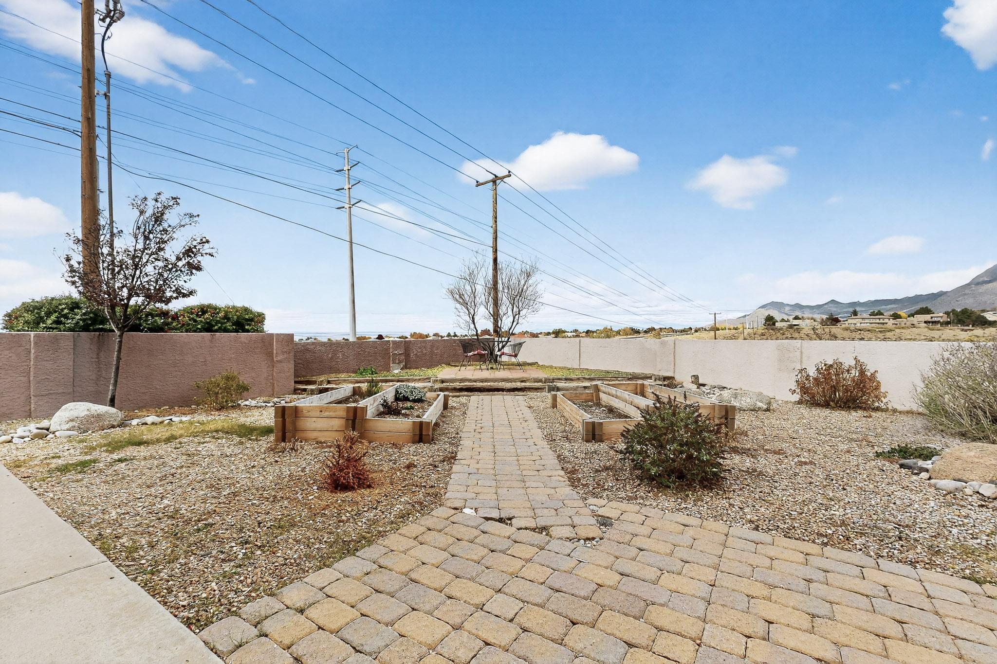 5175 Glenwood Pointe Lane NE