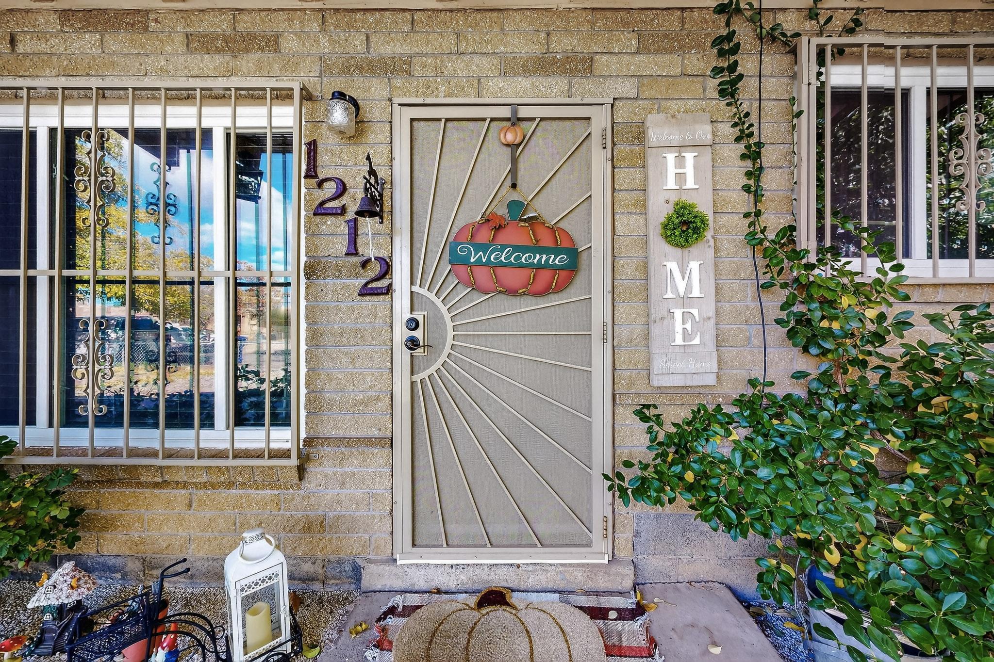 1212 Gretta Street NE