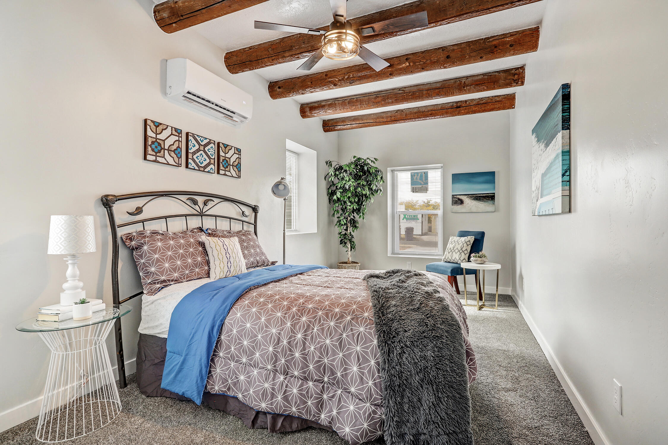 816 Alvarado Drive SE