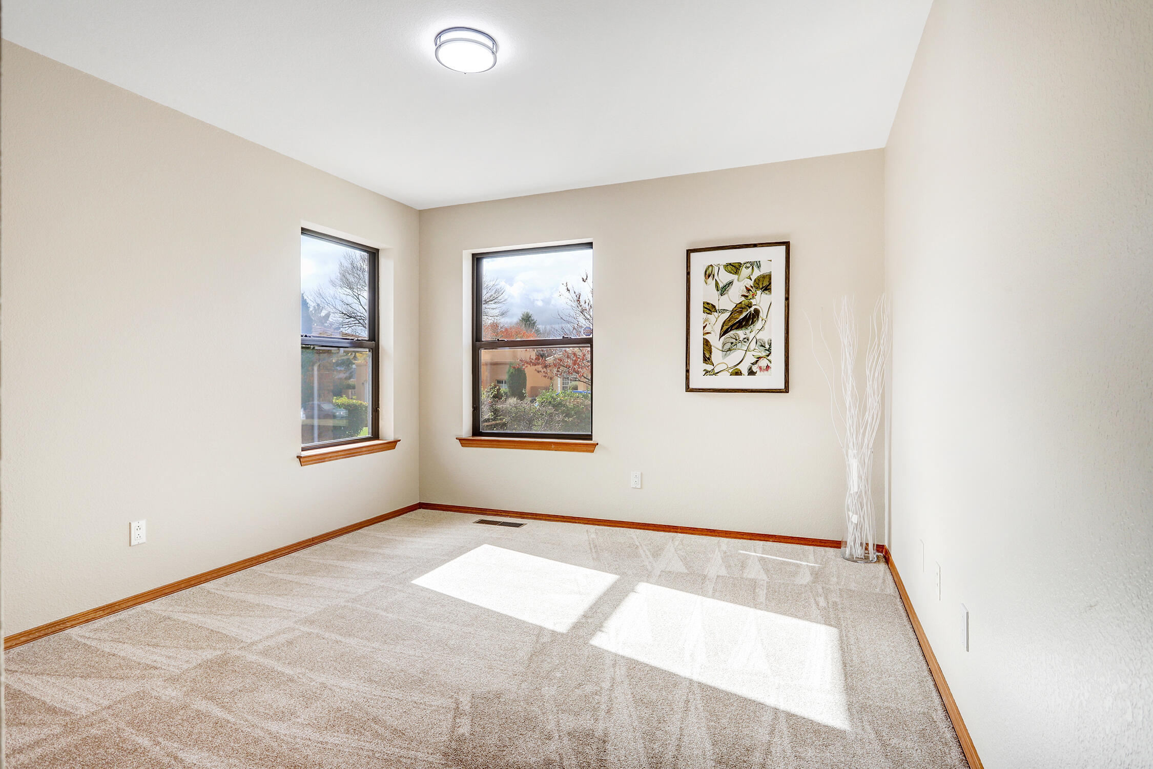 6932 Brandywine Loop NE