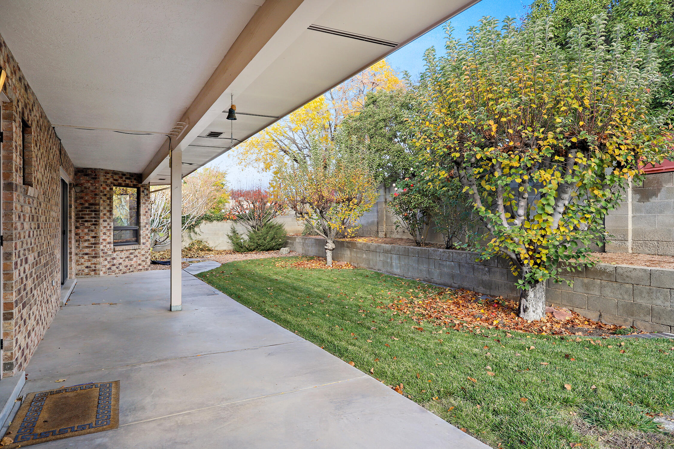 6932 Brandywine Loop NE