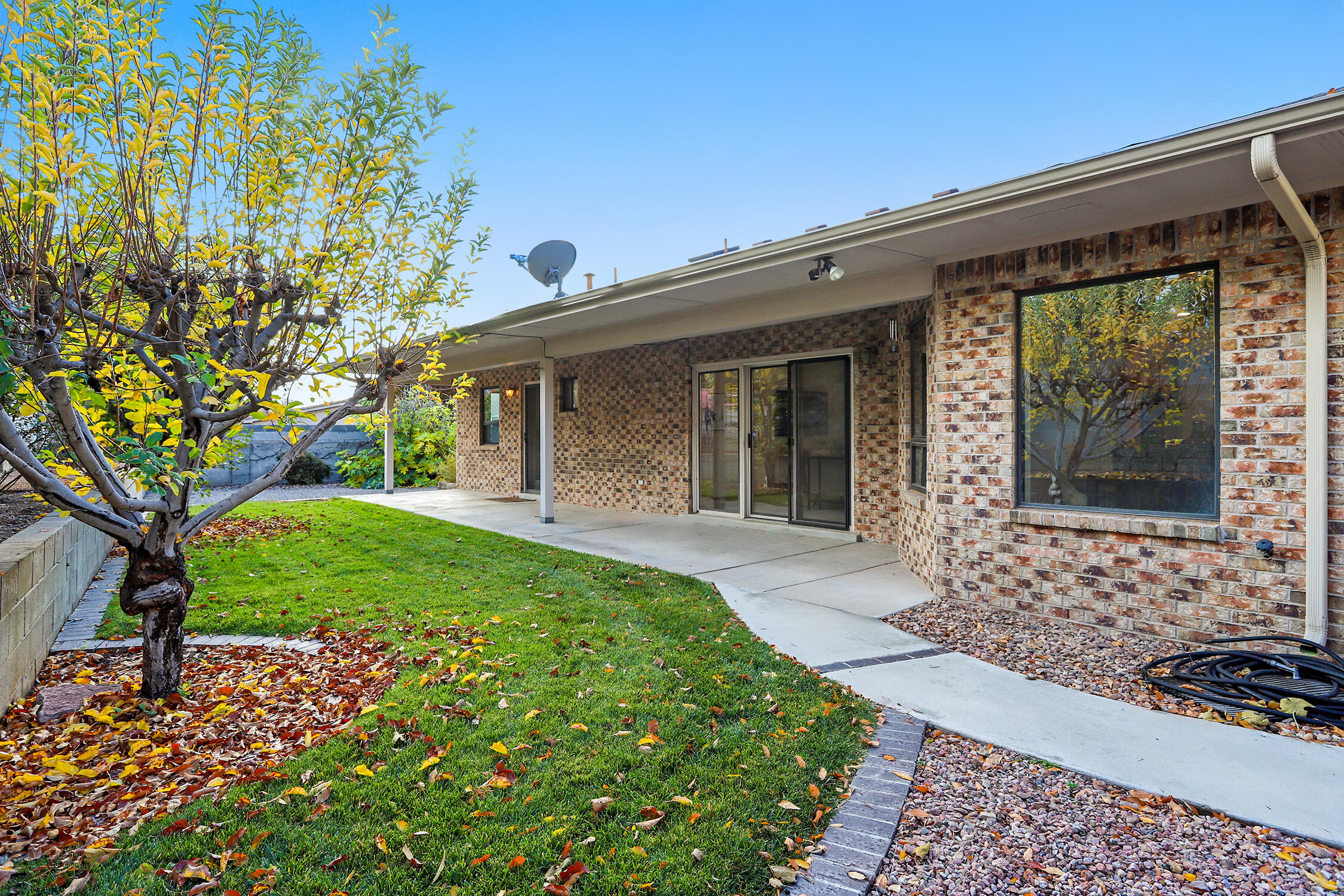 6932 Brandywine Loop NE