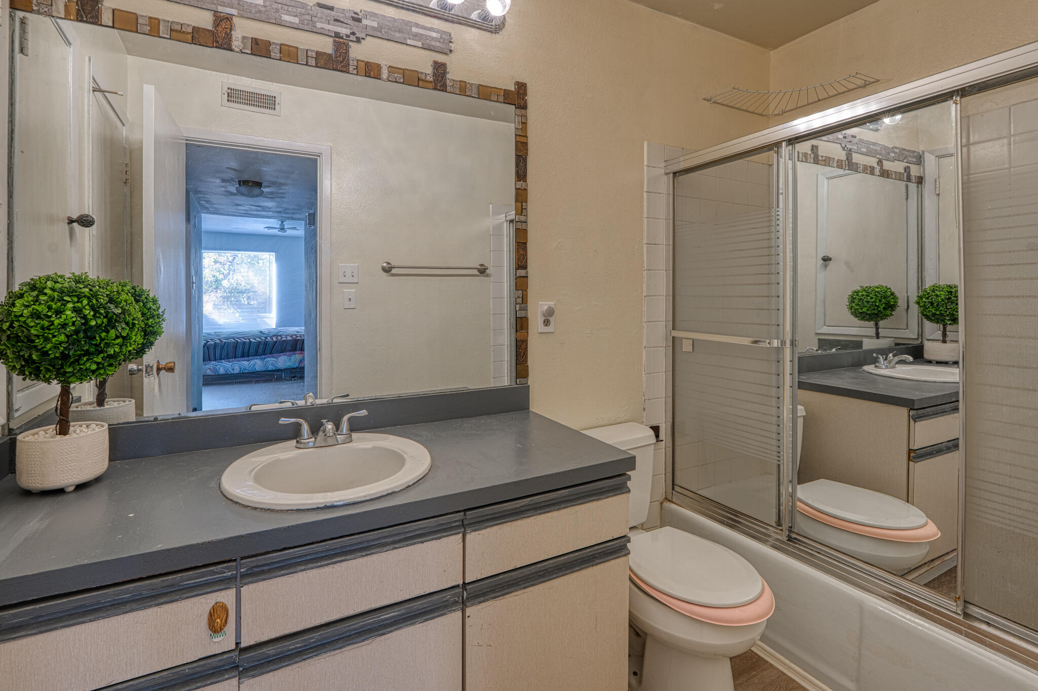 1601 Pennsylvania Street NE P4