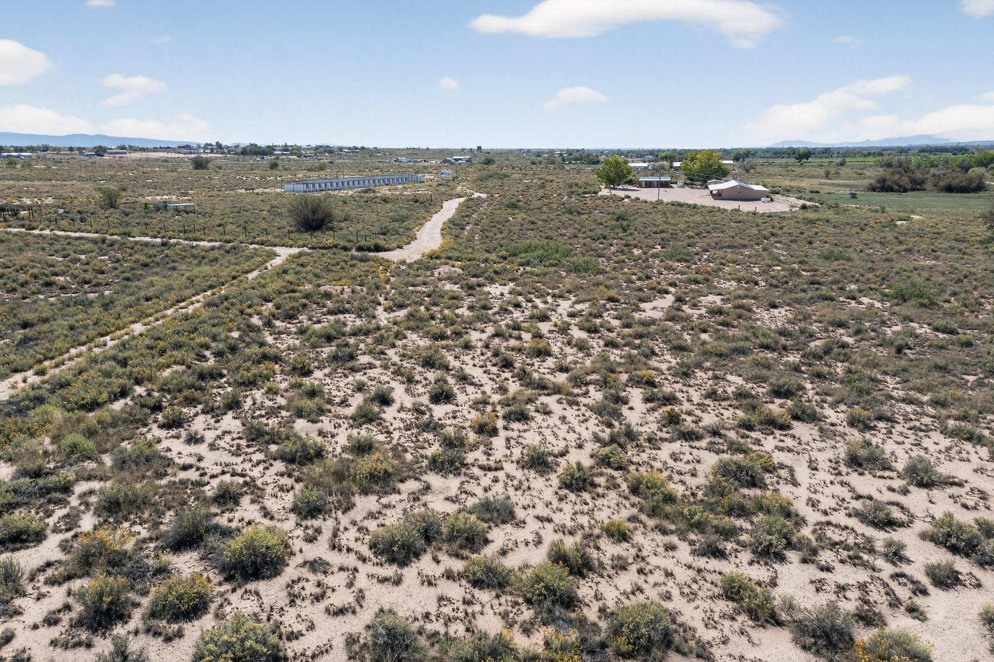 33 acres off Hwy 304