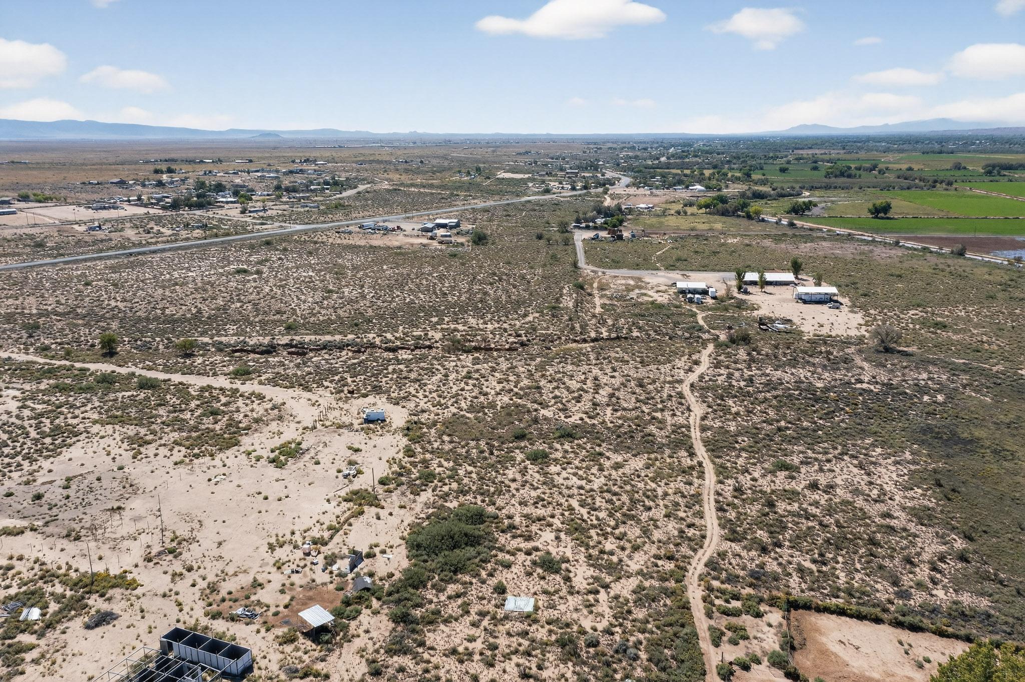 33 acres off Hwy 304