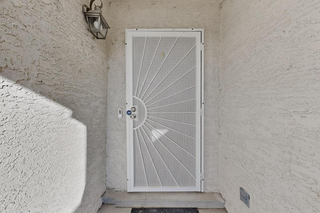 1204 Diamond Place SW