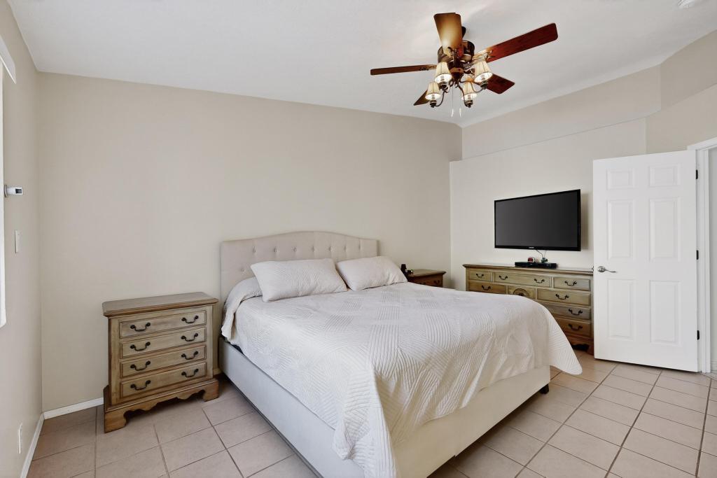 1204 Diamond Place SW