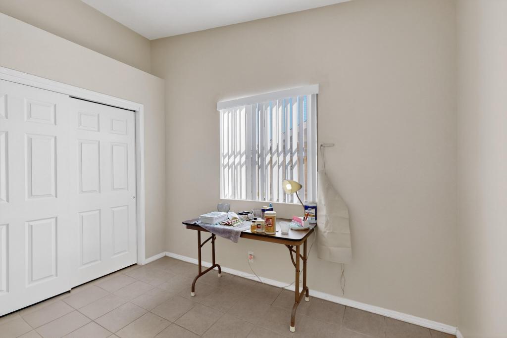 1204 Diamond Place SW