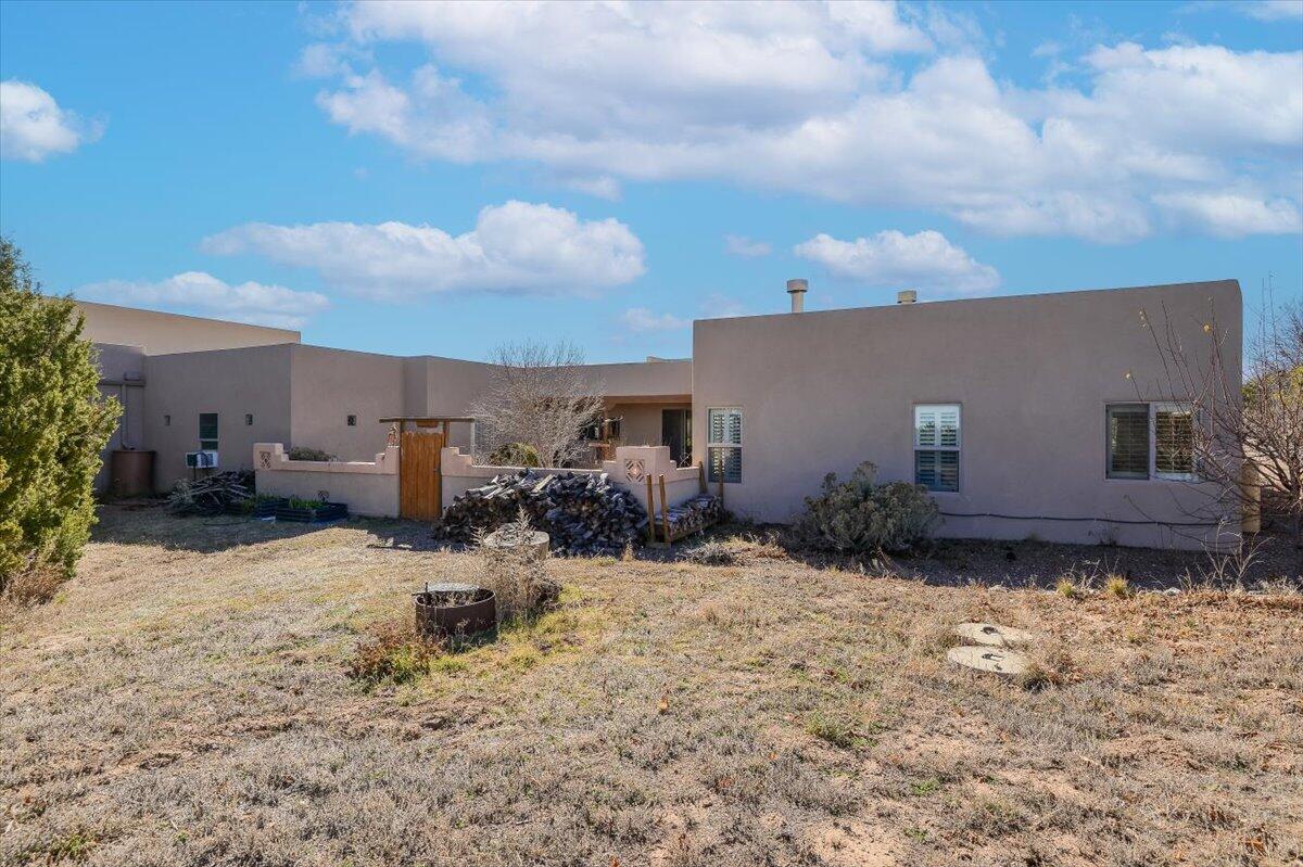 26 Lauren Taylor Court