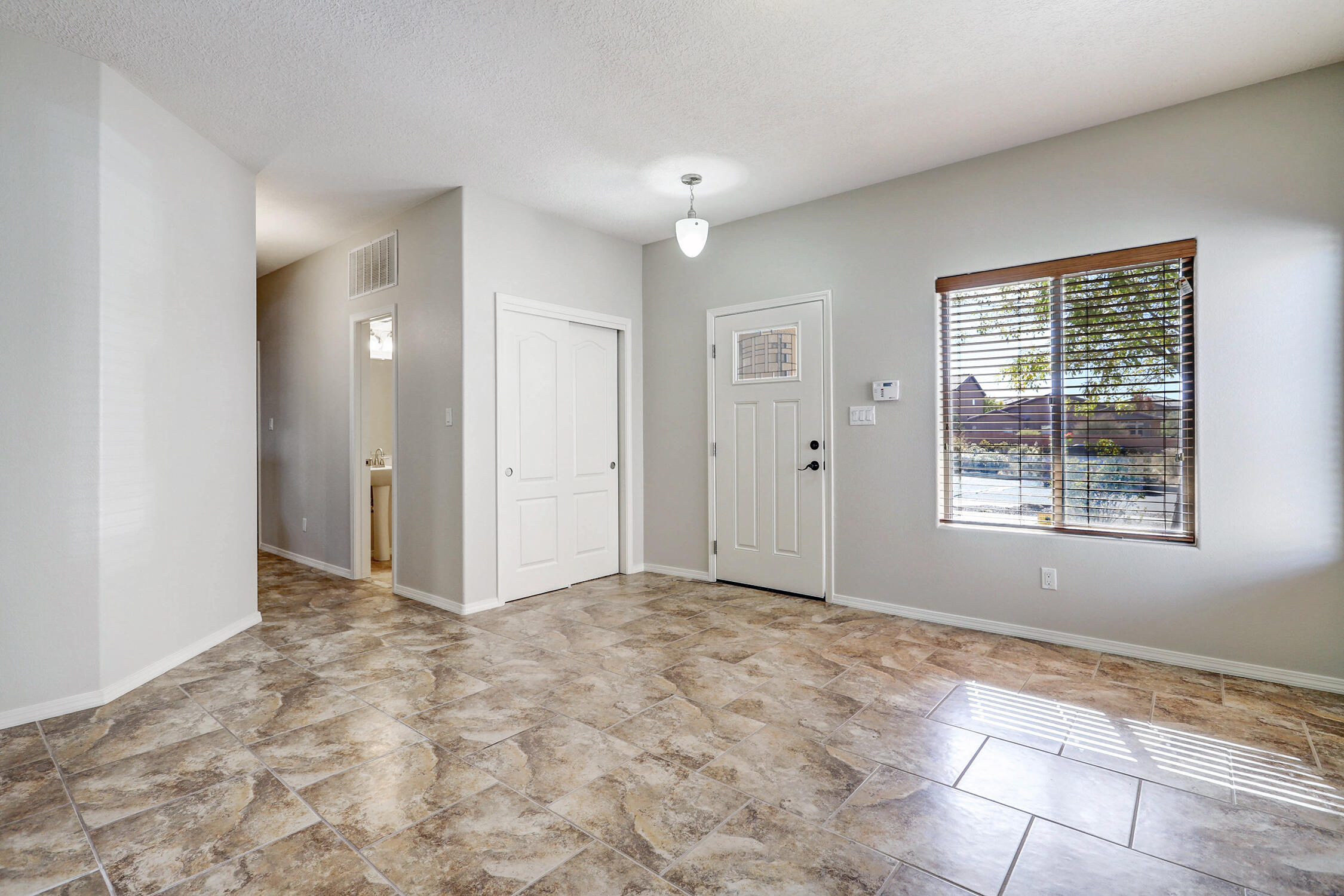 11815 Pocono Road SE